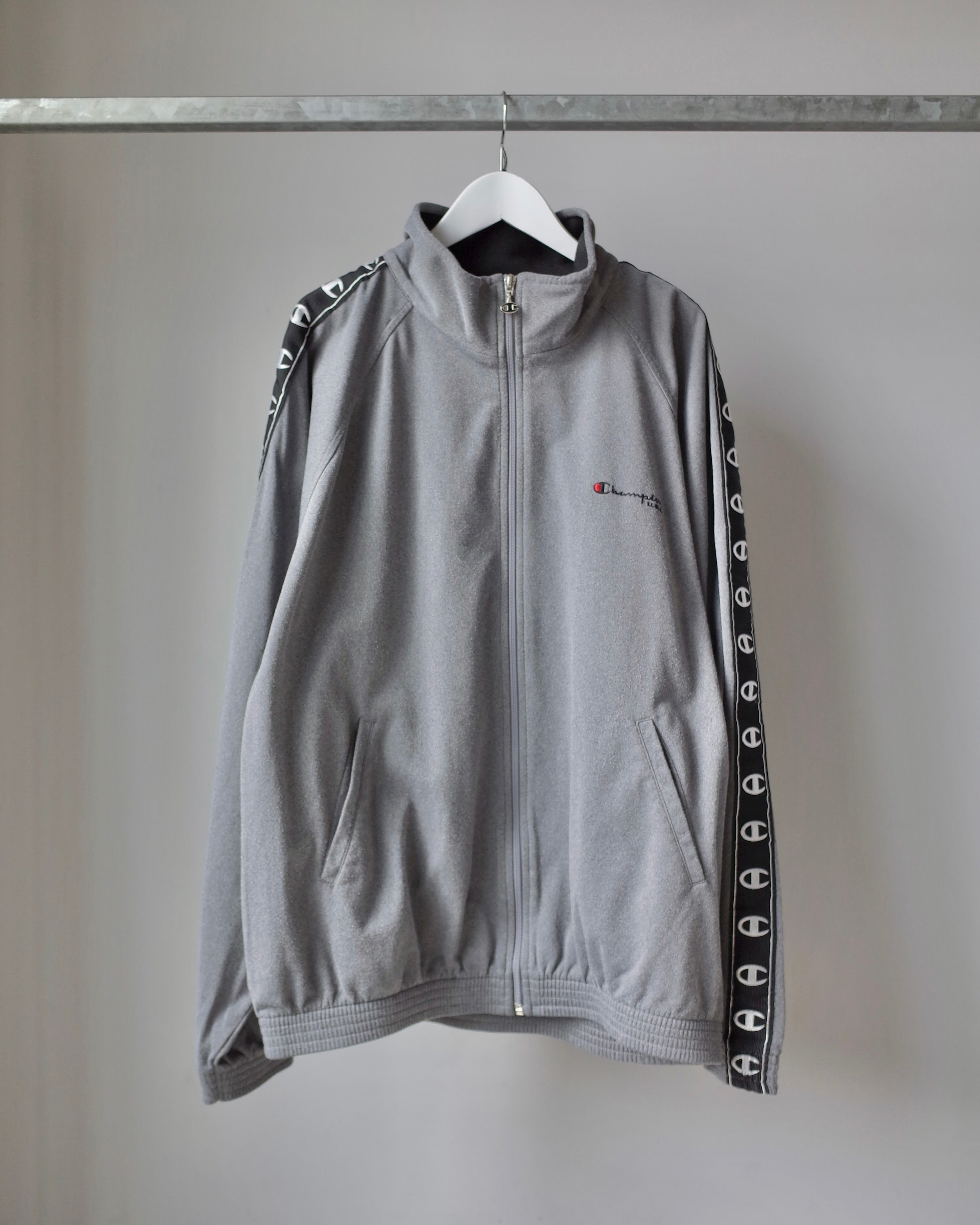 Used / champion TRACK JACKET