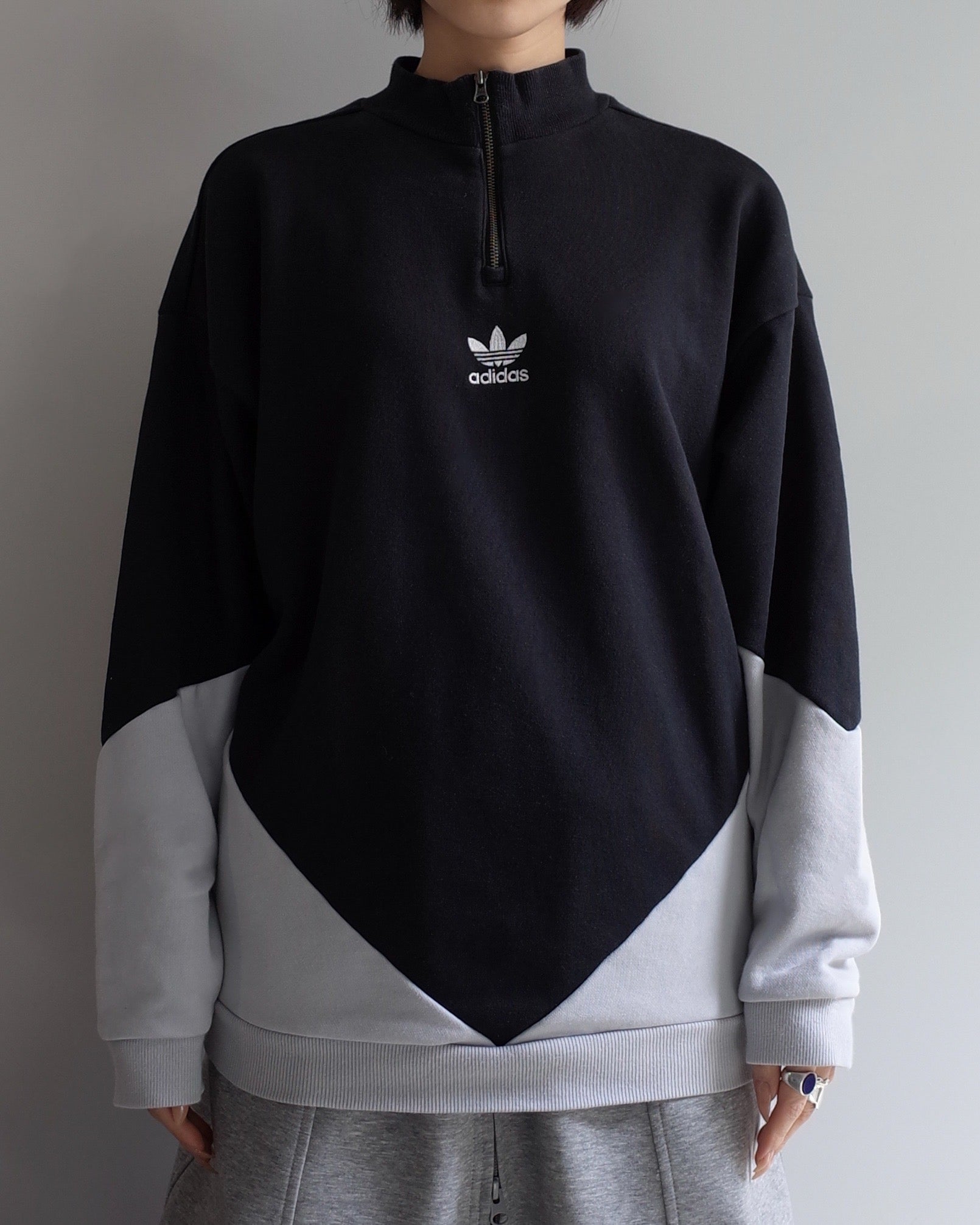 Used / adidas HALFZIP SWEAT SHIRT