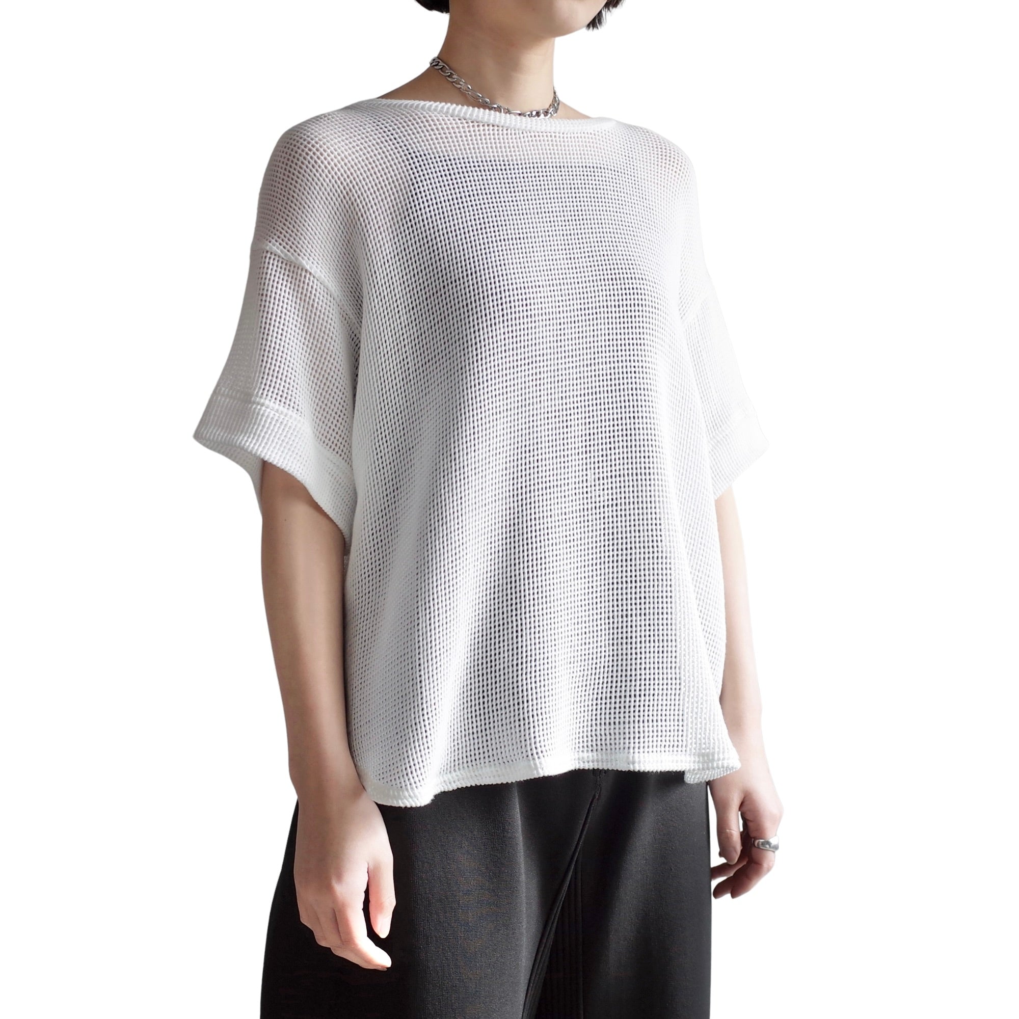 ROUND HEM T-SHIRT