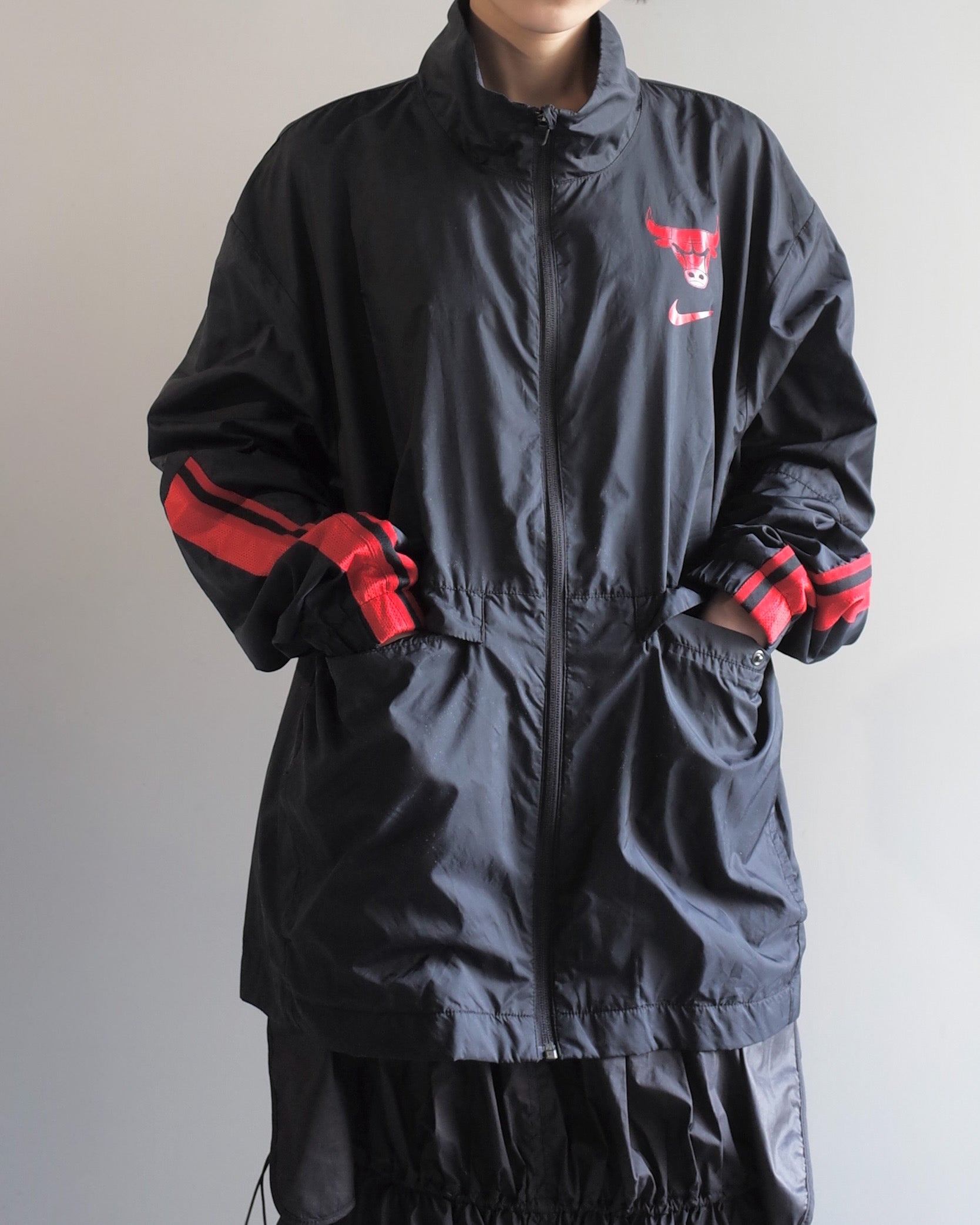 Used / NIKE TRACK JACKET