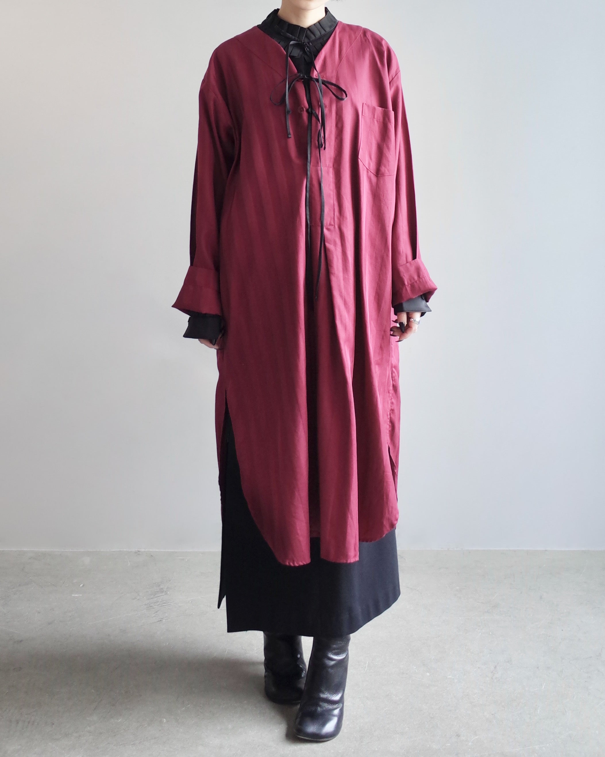 Used / NOCOLLAR ONE PIECE