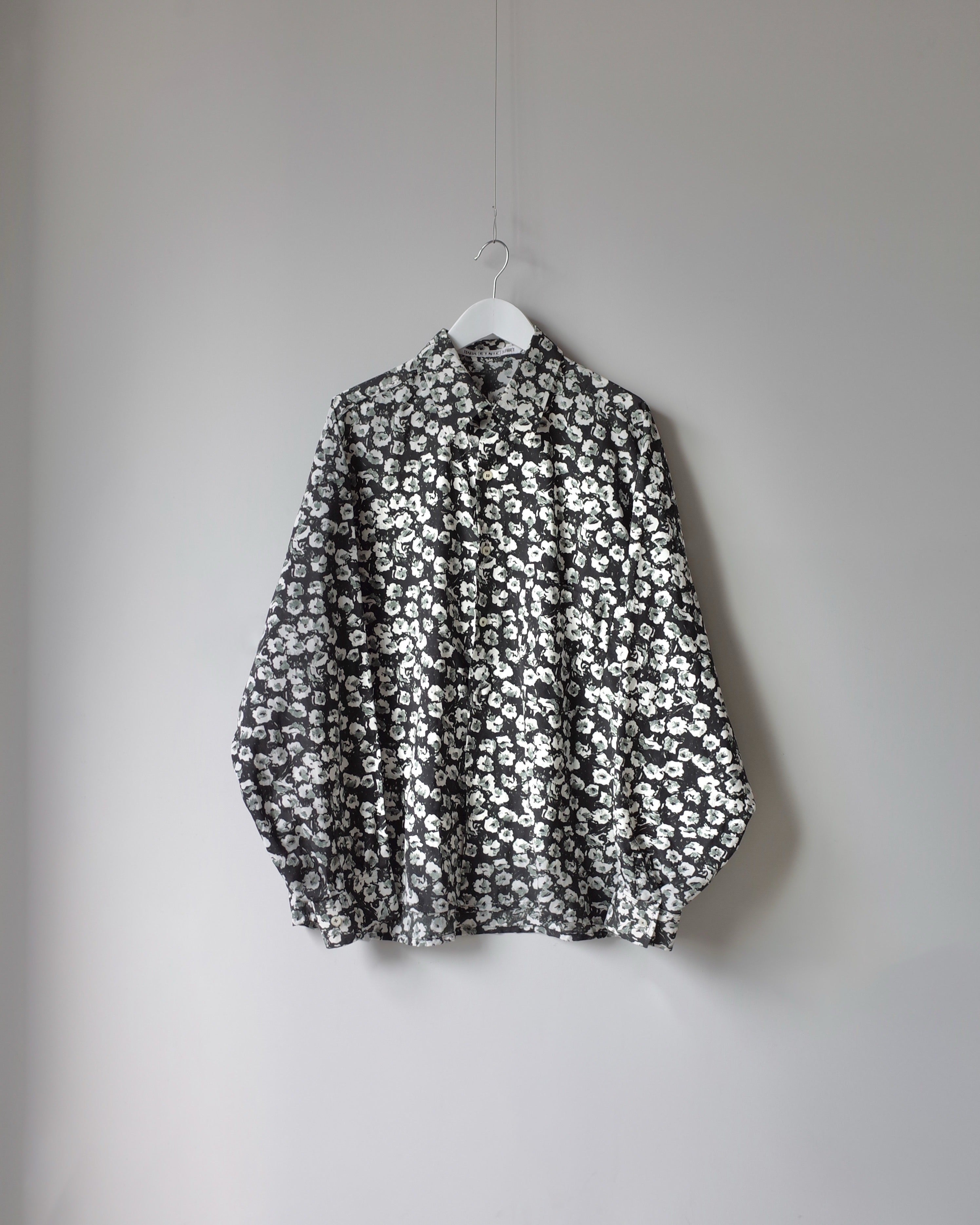 Used / FLOWER PATTERN BLOUSE