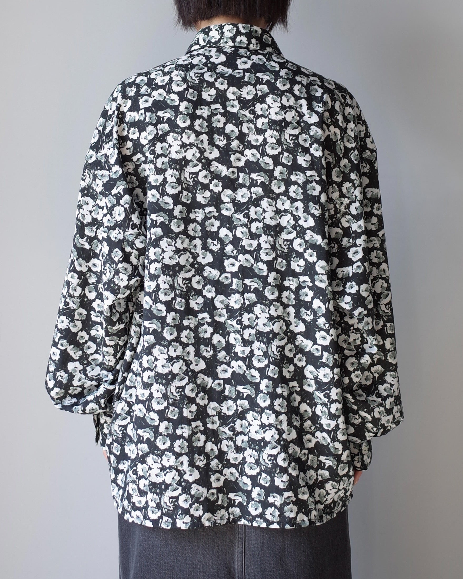 Used / FLOWER PATTERN BLOUSE