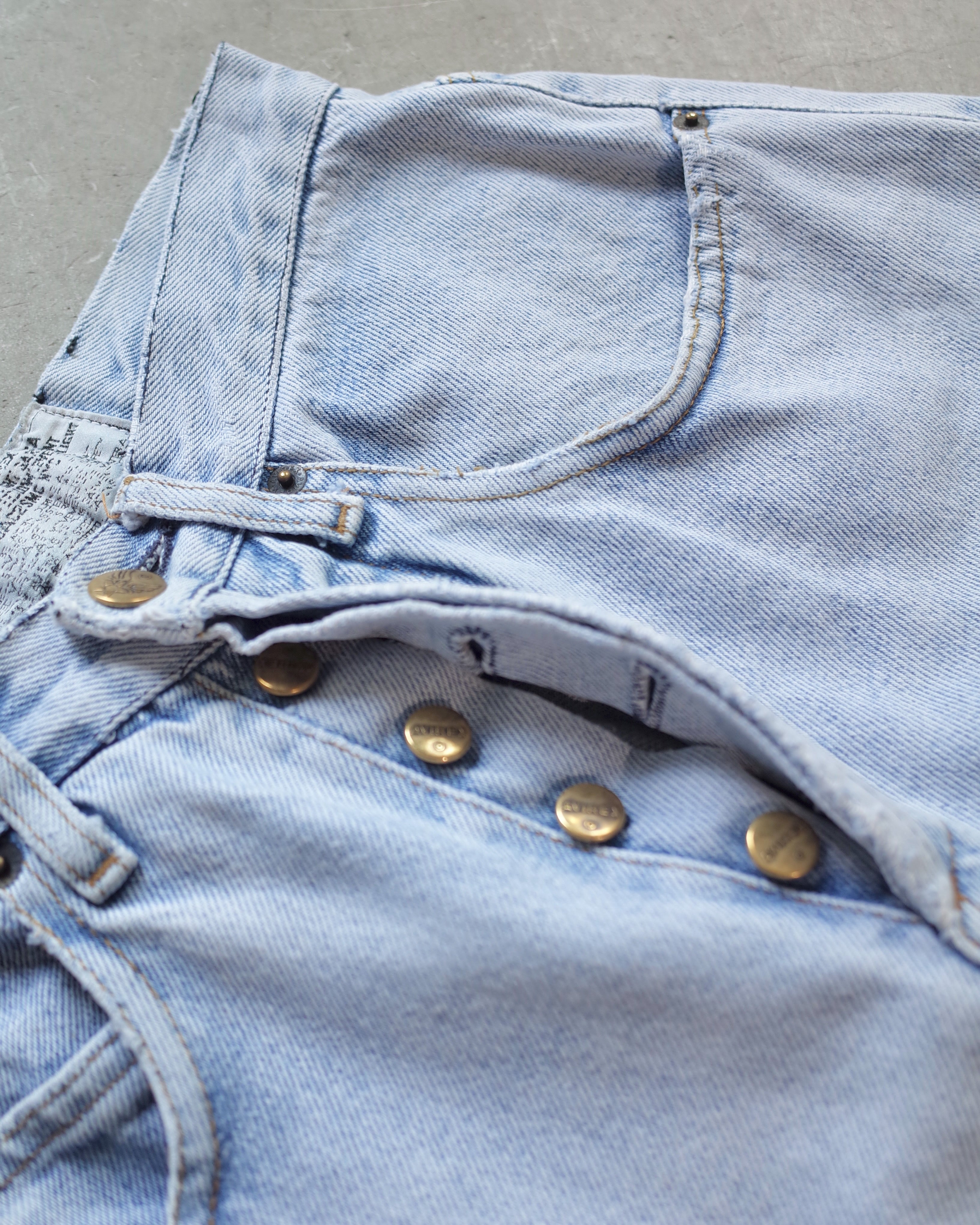 Used / AVIREX STRAIGHT DENIM