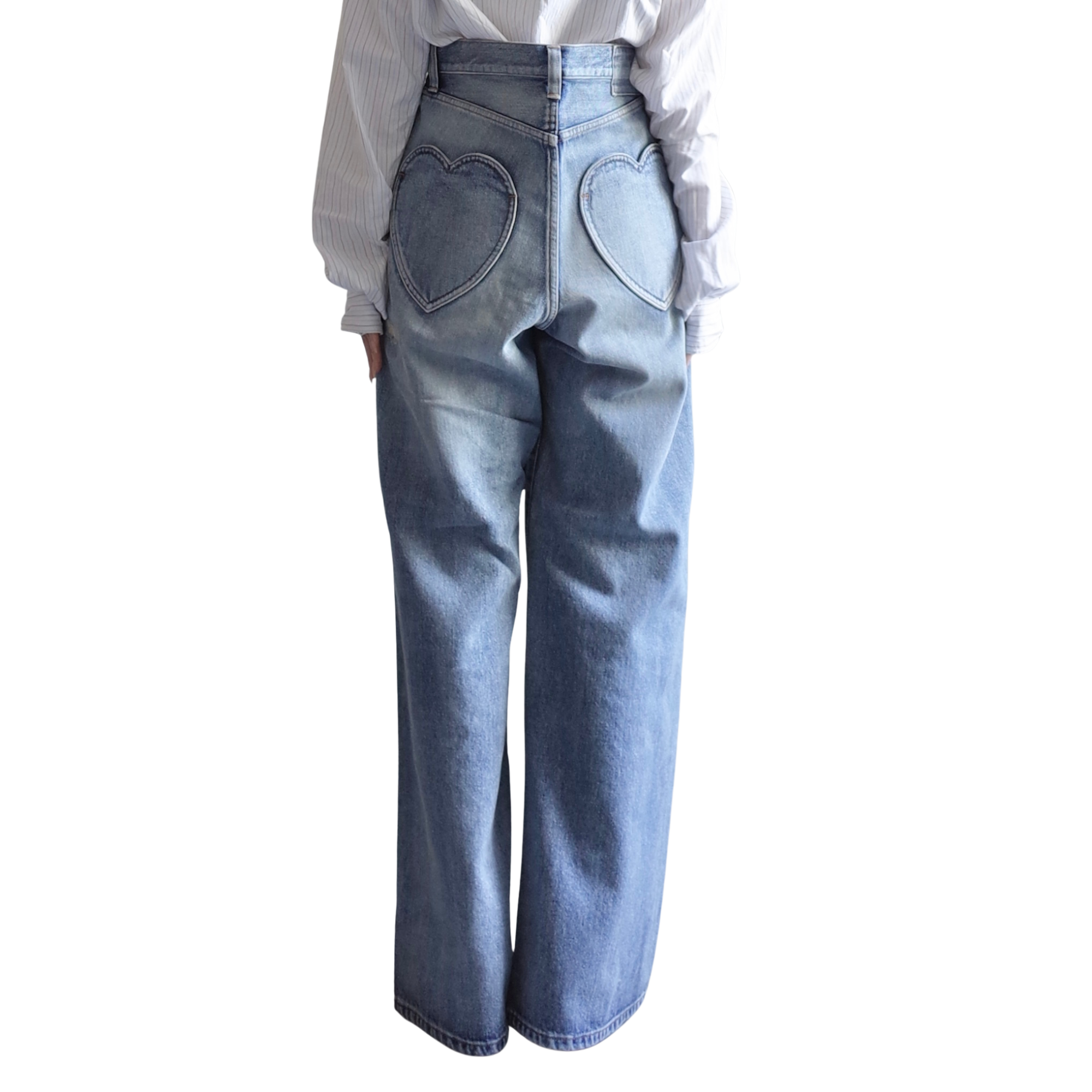 DISTRESSED LOVELY JEANS