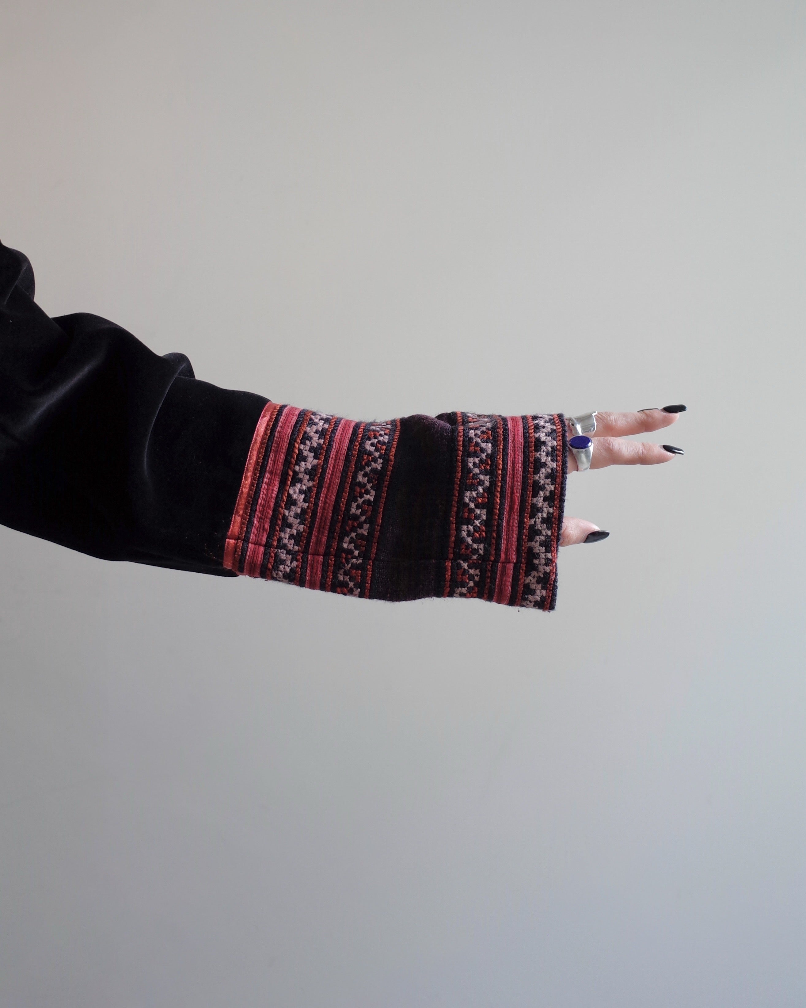 Used / ETHNIC PATTERN VELOUR JACKET
