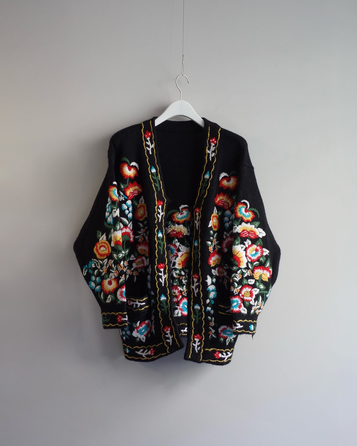 Used / KNIT CARDIGAN
