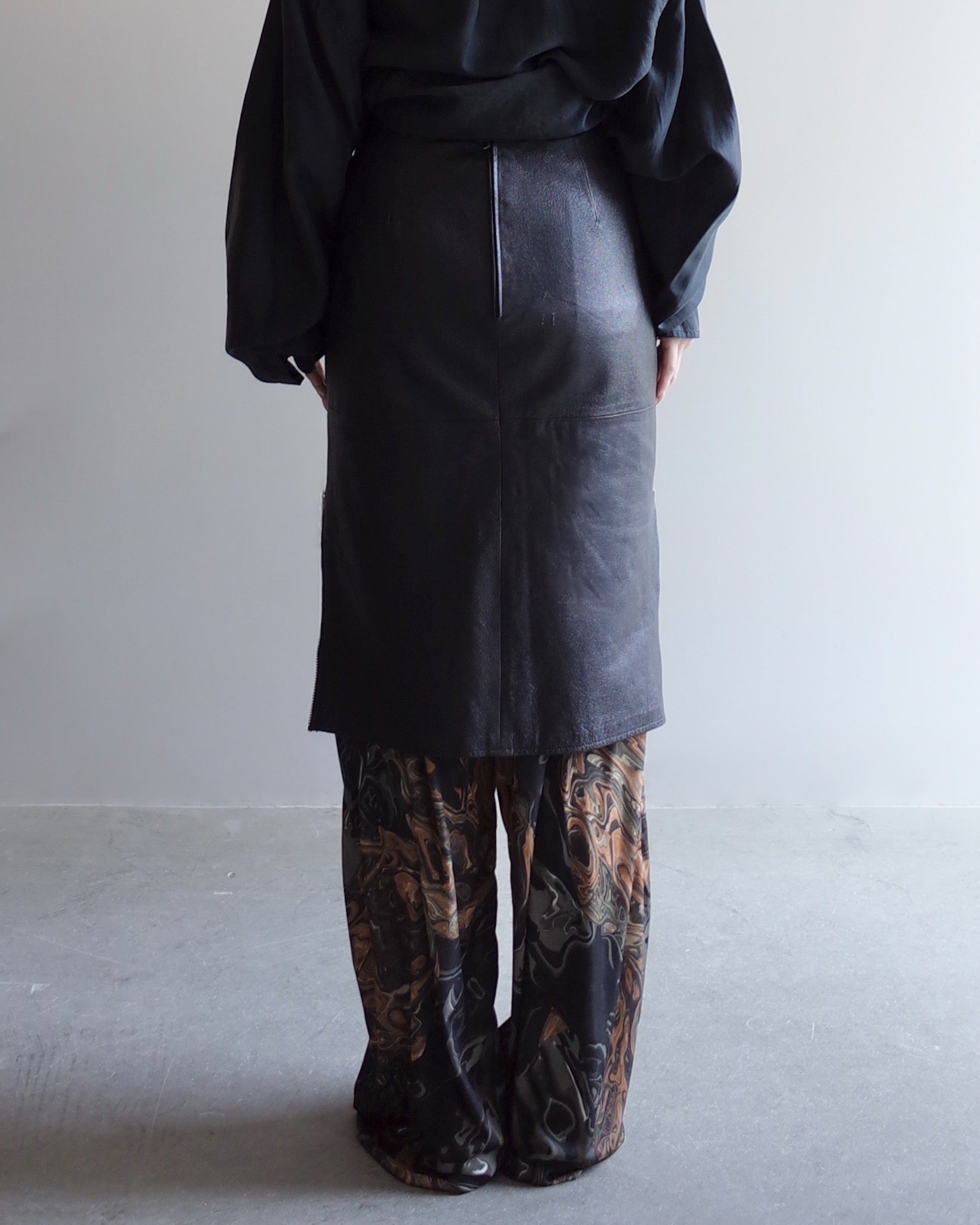Used / LEATHER SKIRT