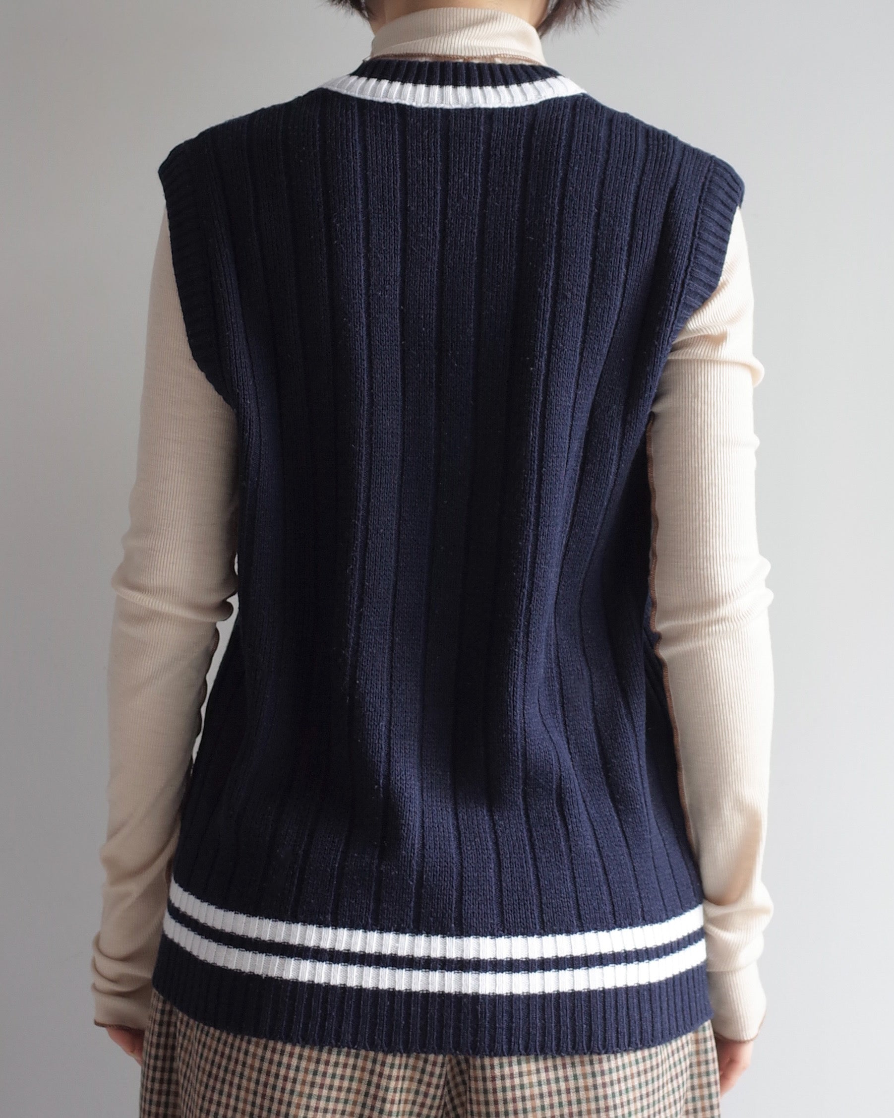 Used / 70s Lacoste KNIT VEST