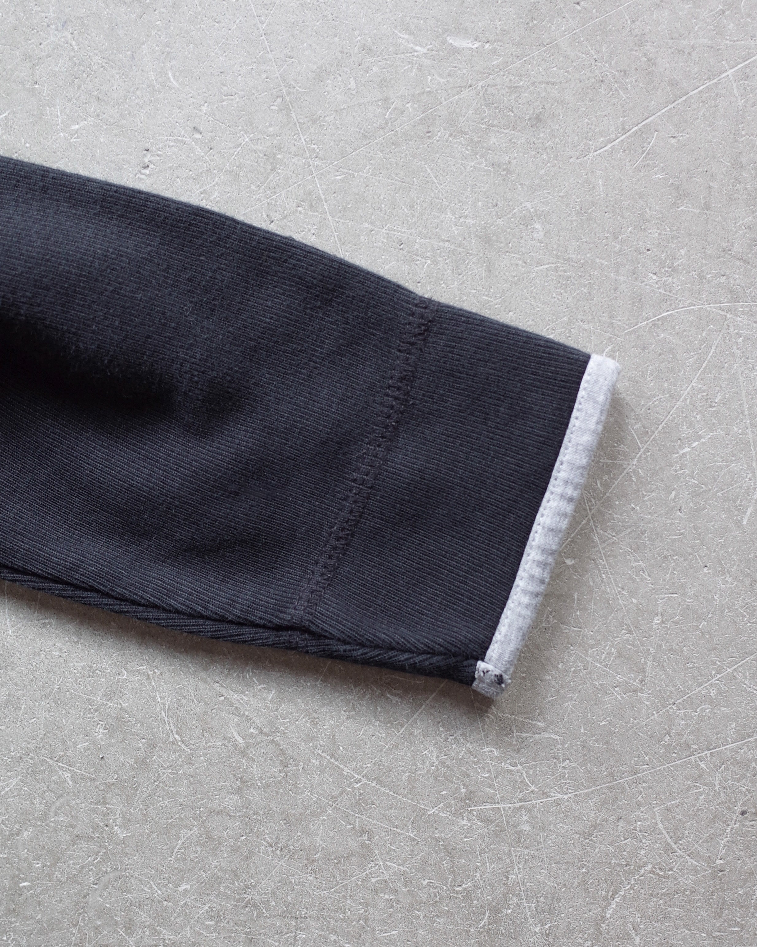 Used / NIKE HALFZIP SWEAT SHIRT