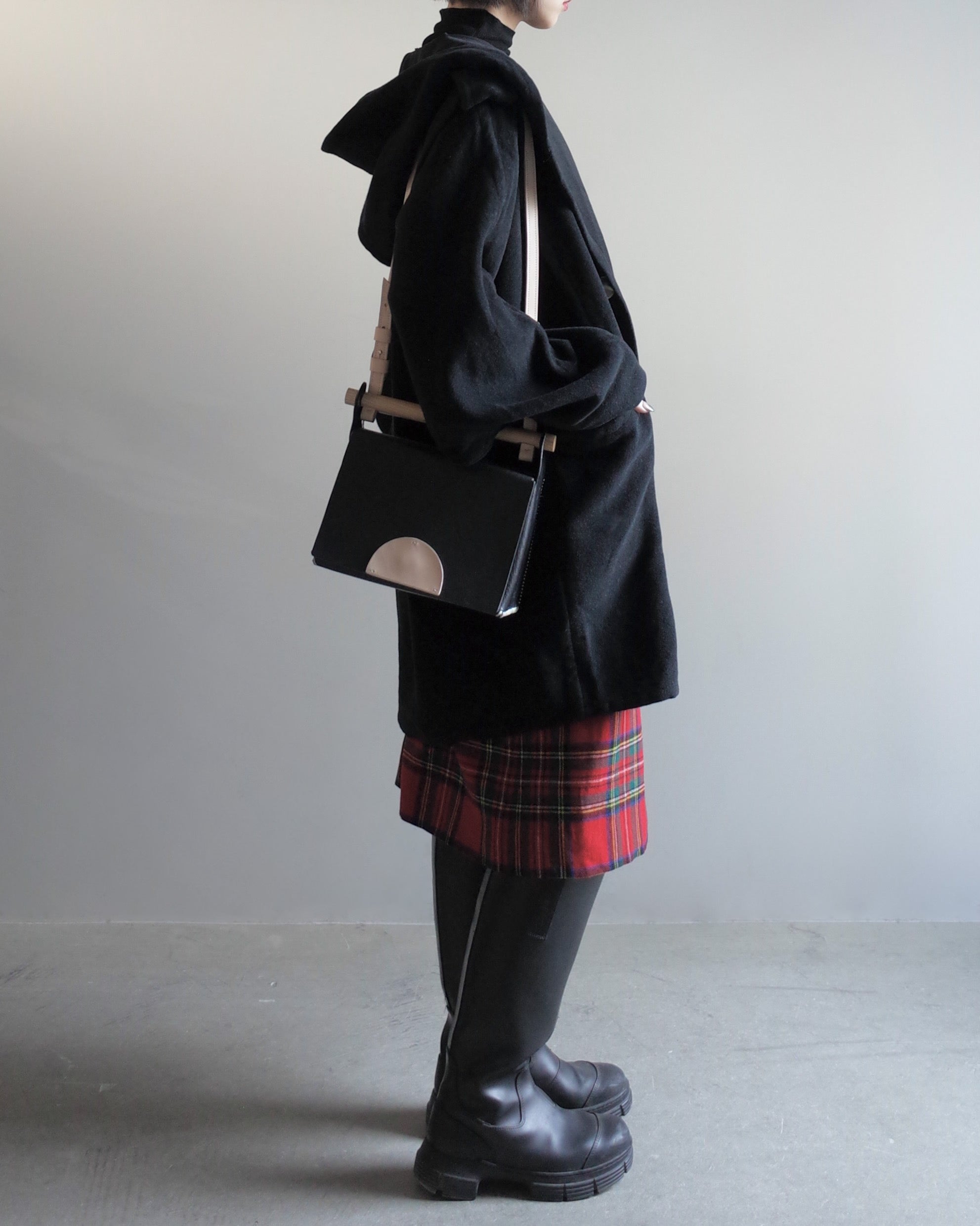 Used / HOODIED CAPE COAT