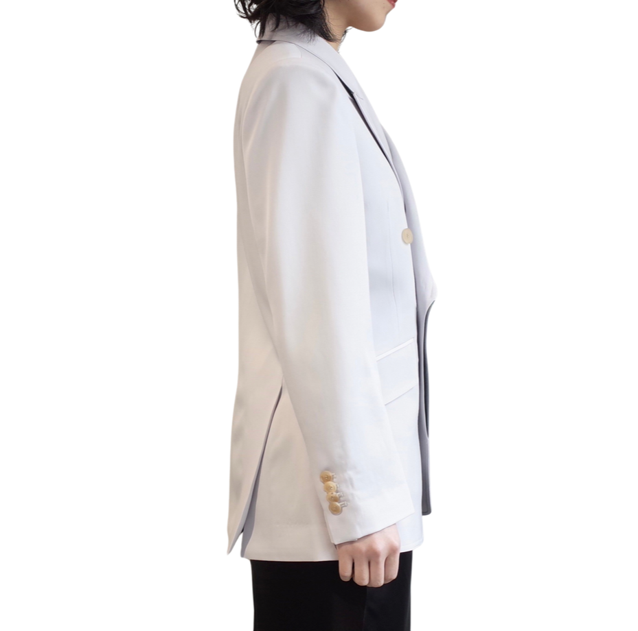 FITTED BLAZER