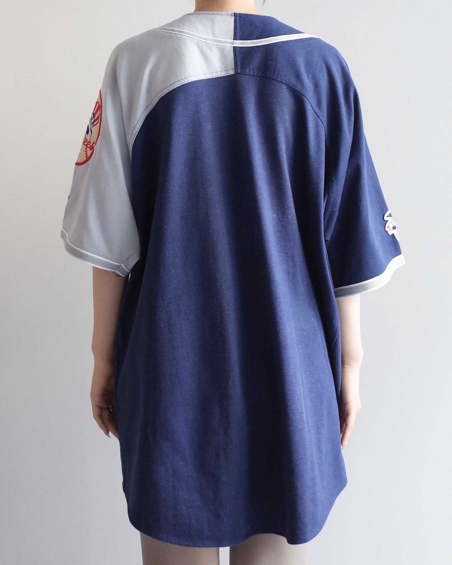 Used / MAJESTIC BASEBALL SHIRT