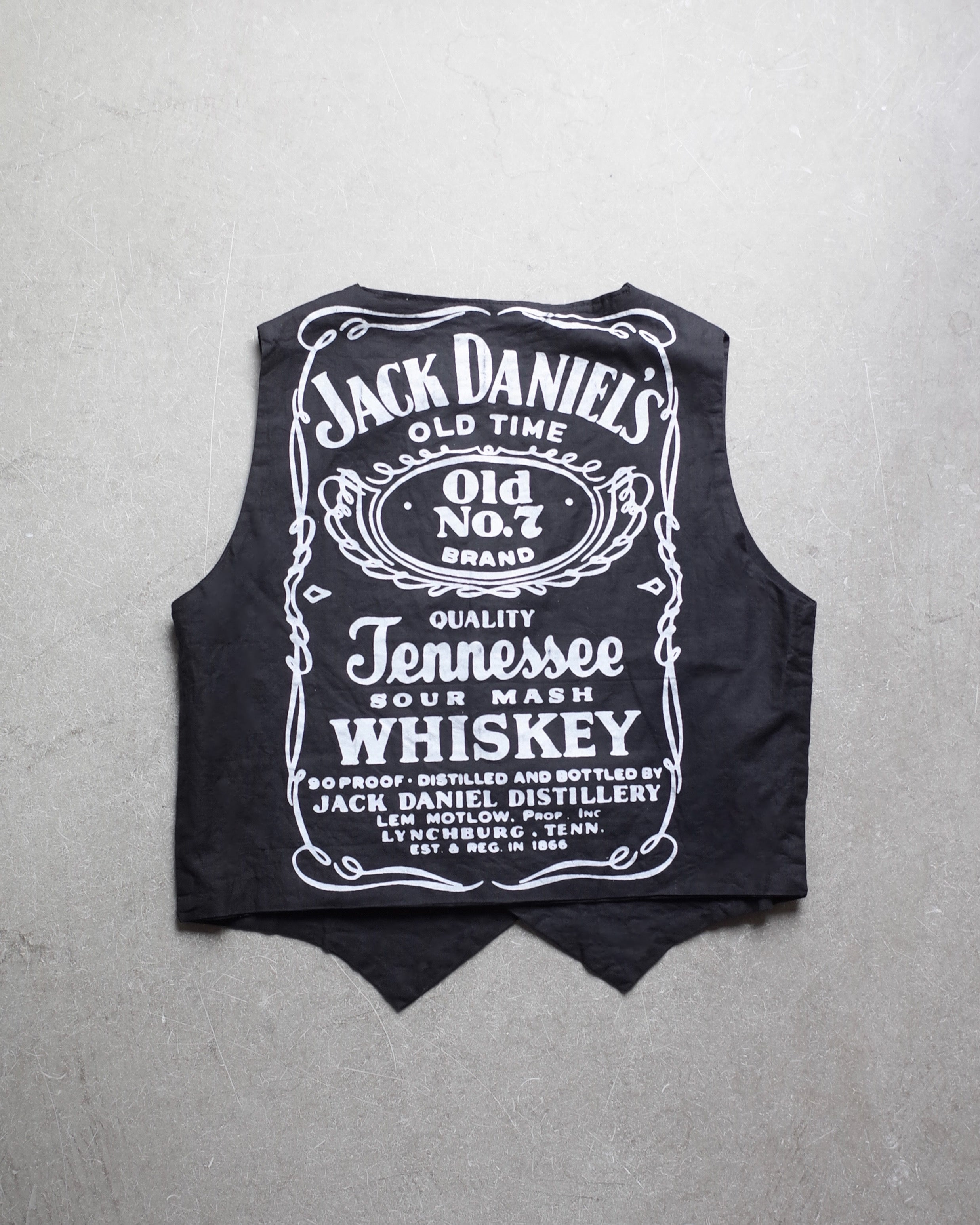 Used / V NECK VEST