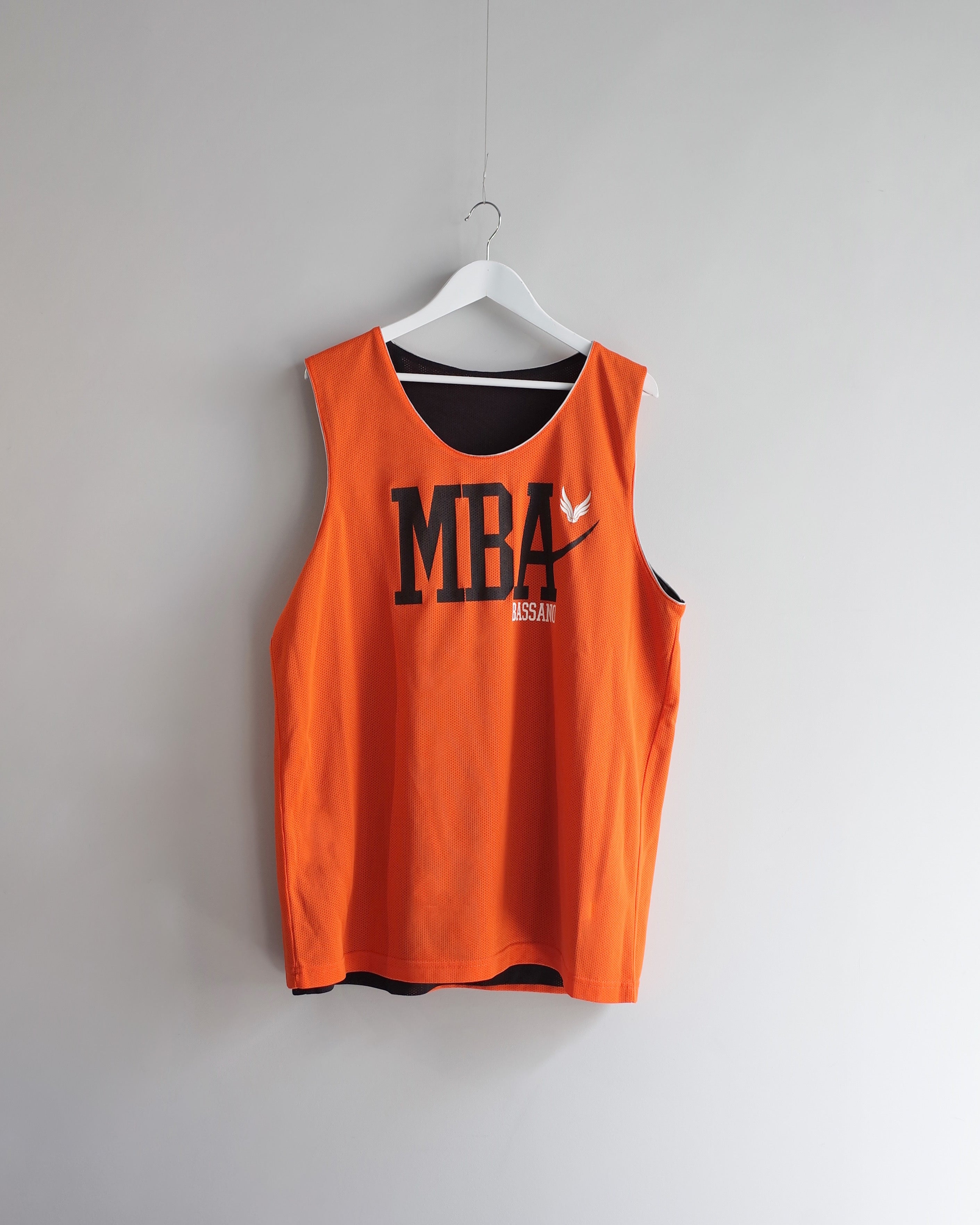 Used / REVERSIBLE BASKETBALL TANKTOP
