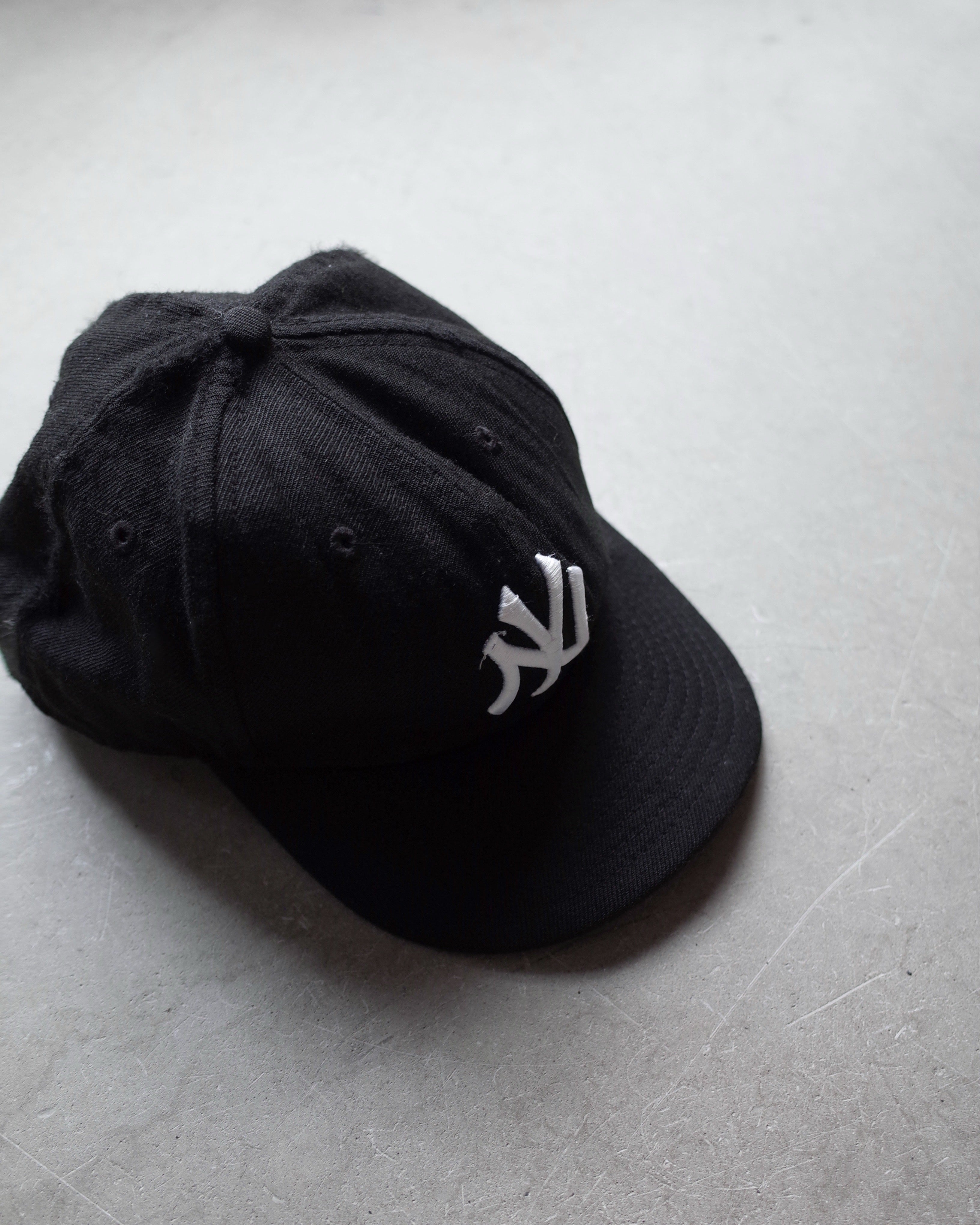 Used / NEWERA CAP