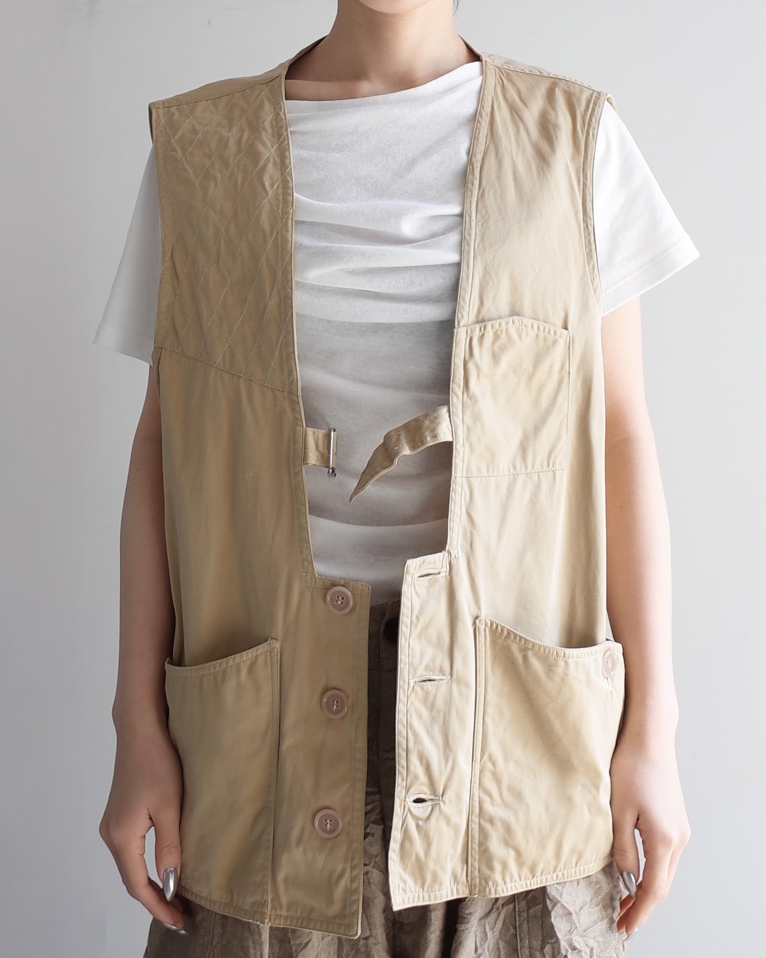 Used / REVERSIBLE VEST