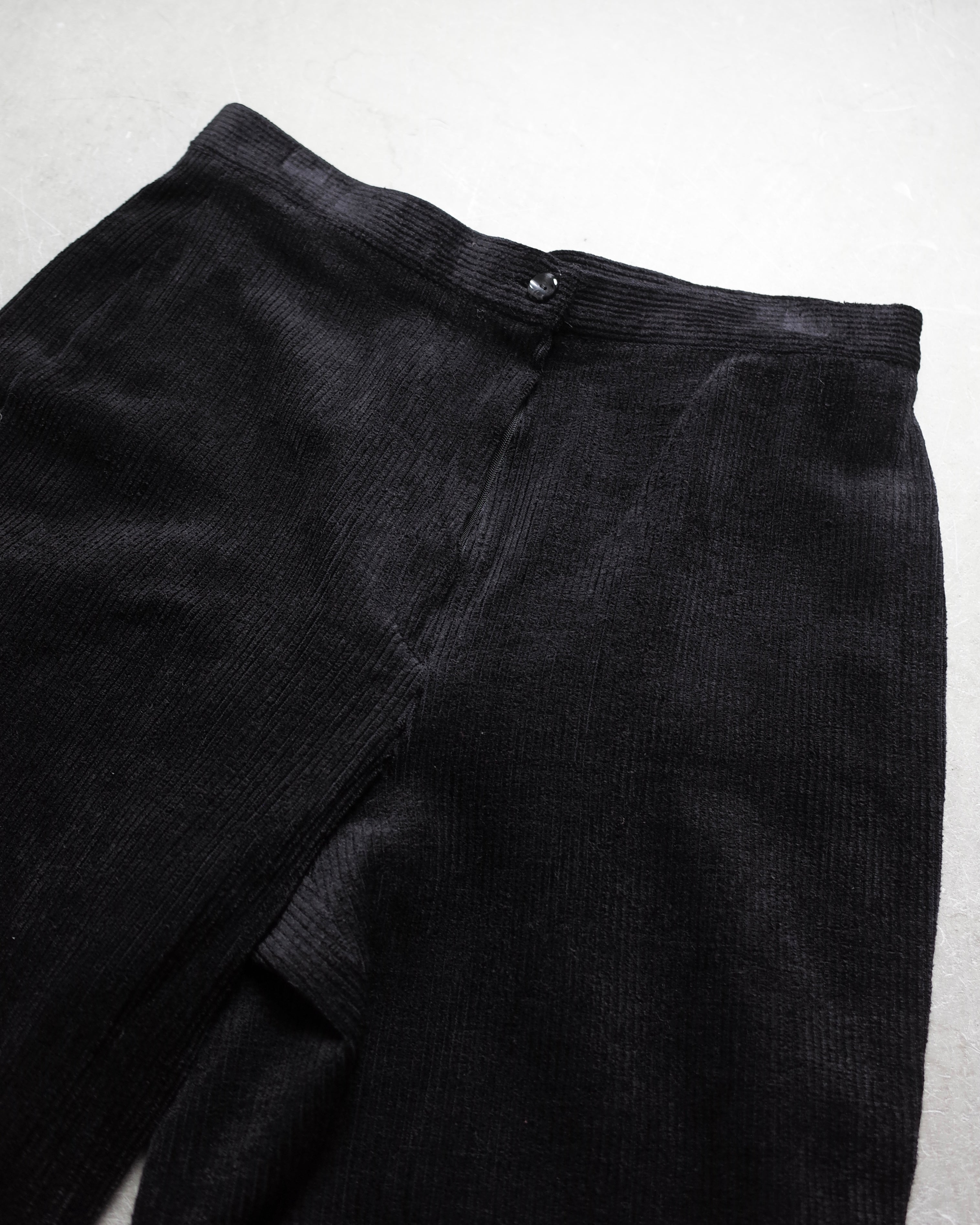 Used / CORDUROY STIRRUP PANTS