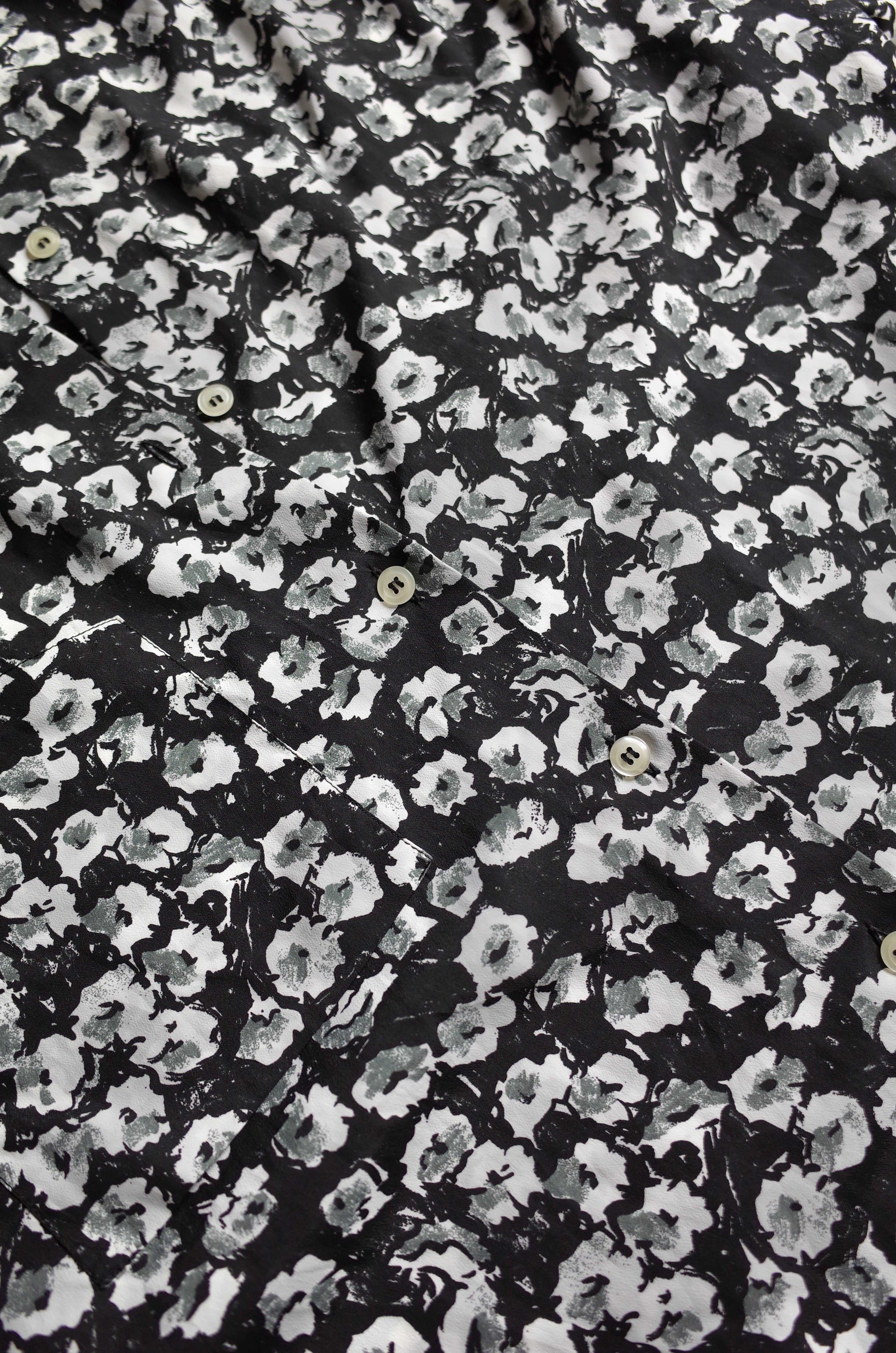 Used / FLOWER PATTERN BLOUSE