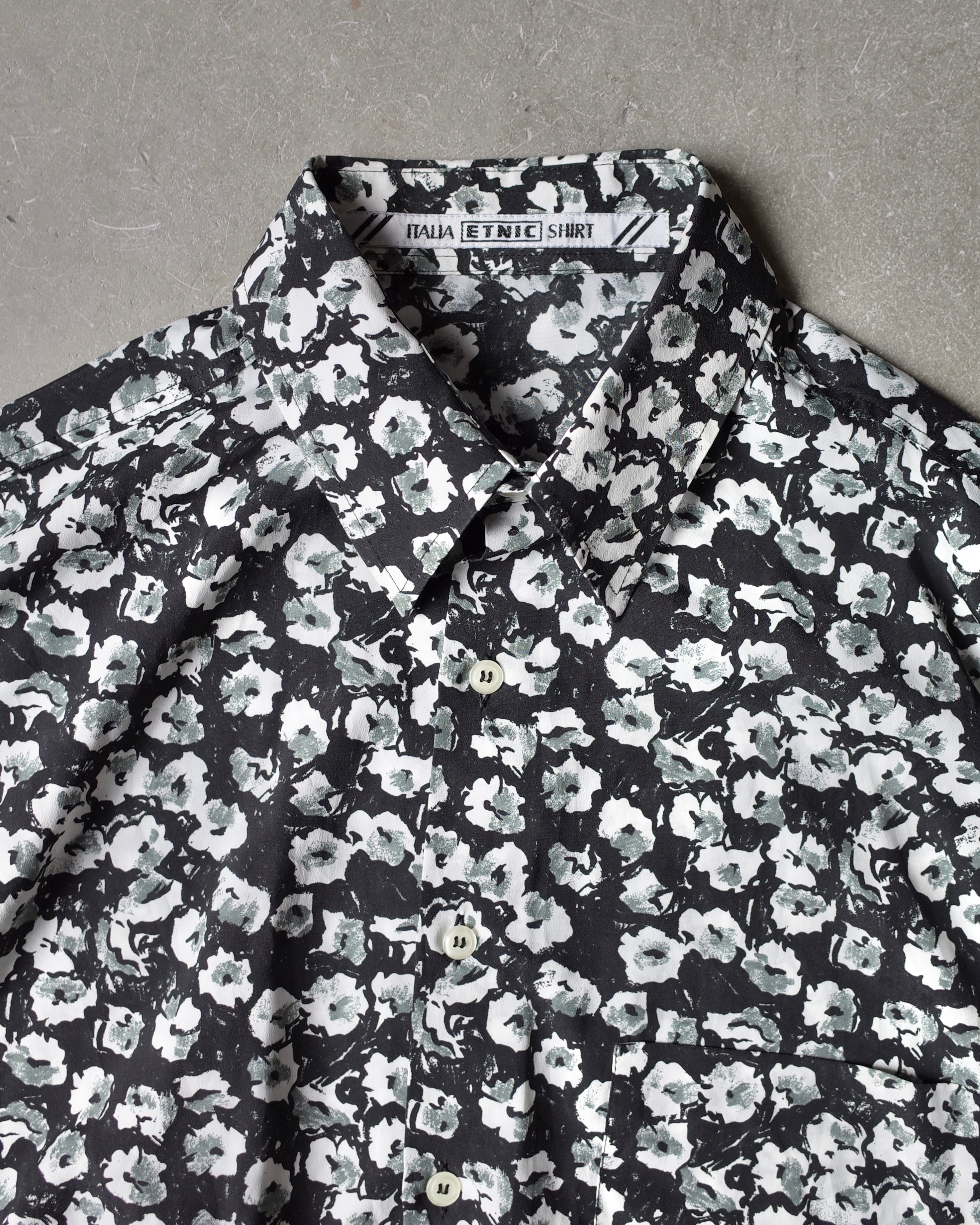 Used / FLOWER PATTERN BLOUSE