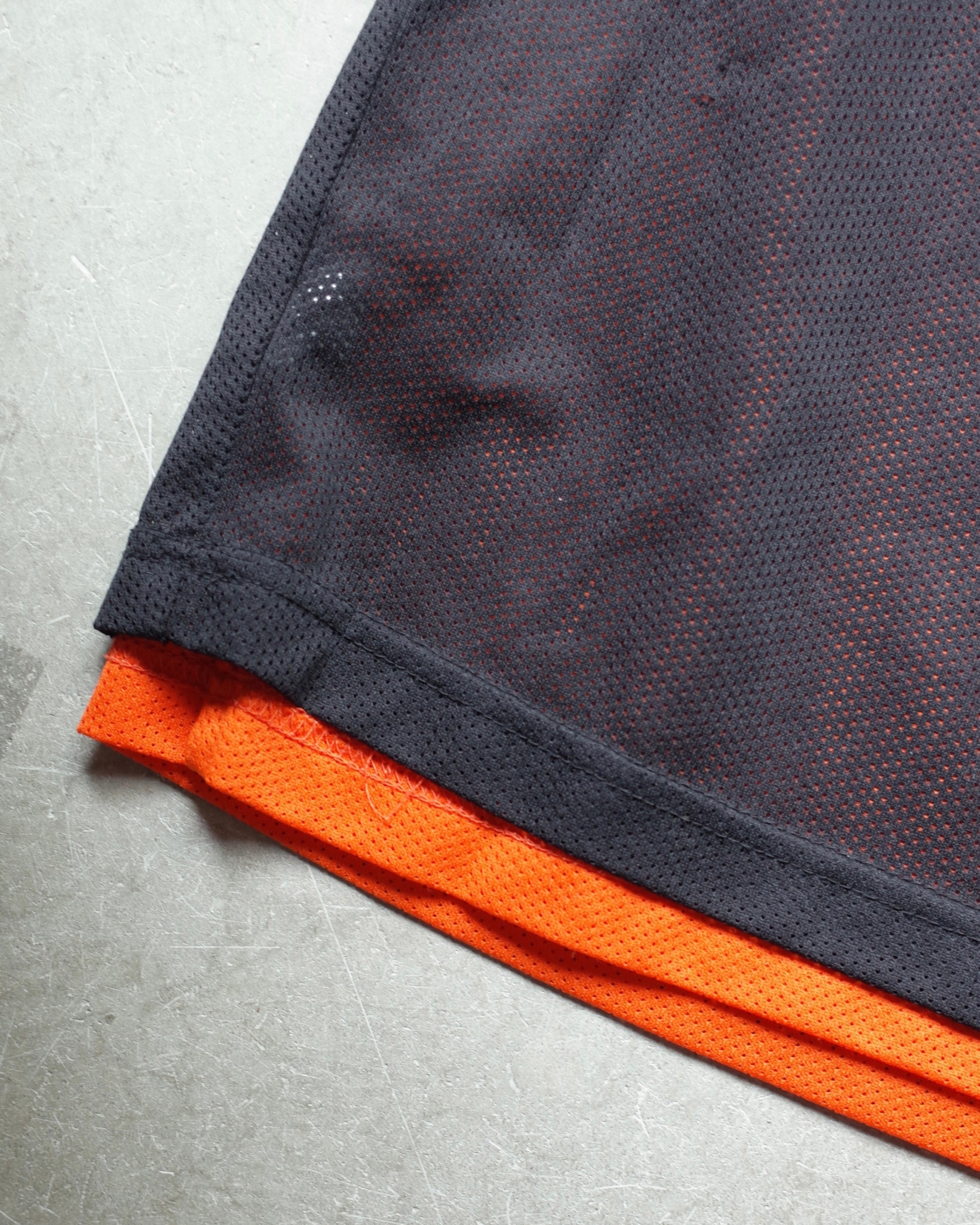 Used / REVERSIBLE BASKETBALL TANKTOP