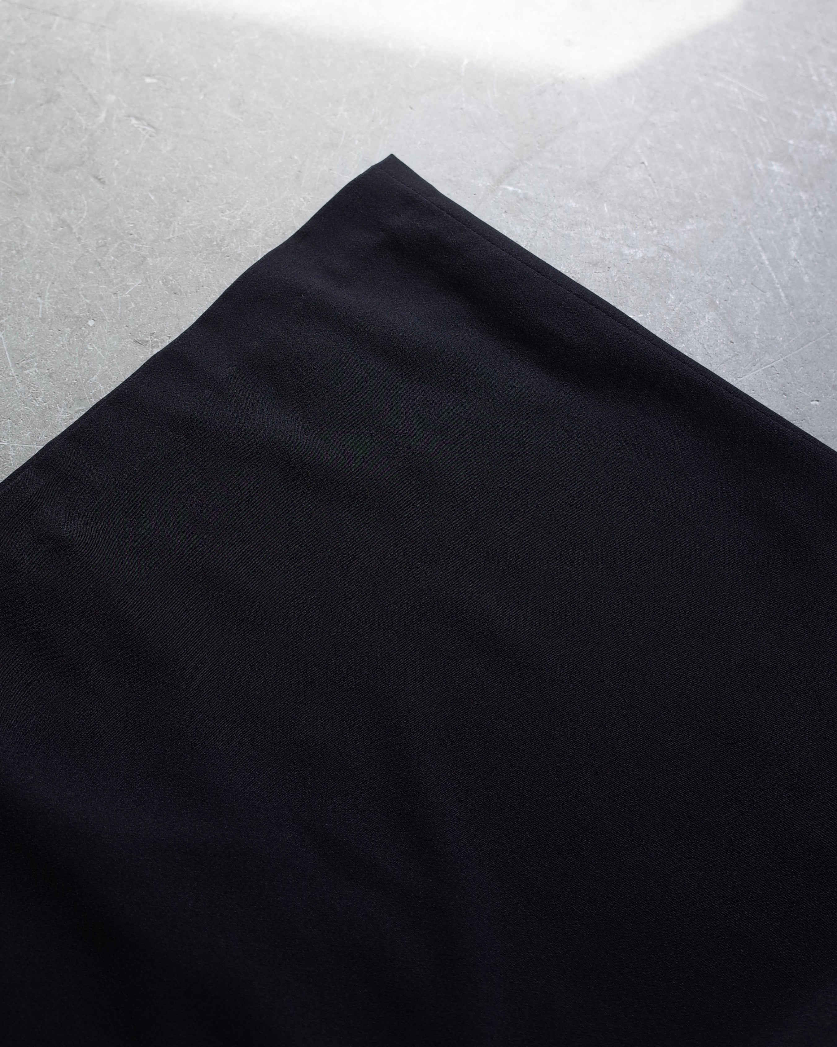 Used / TIGHT MEDIUM SKIRT