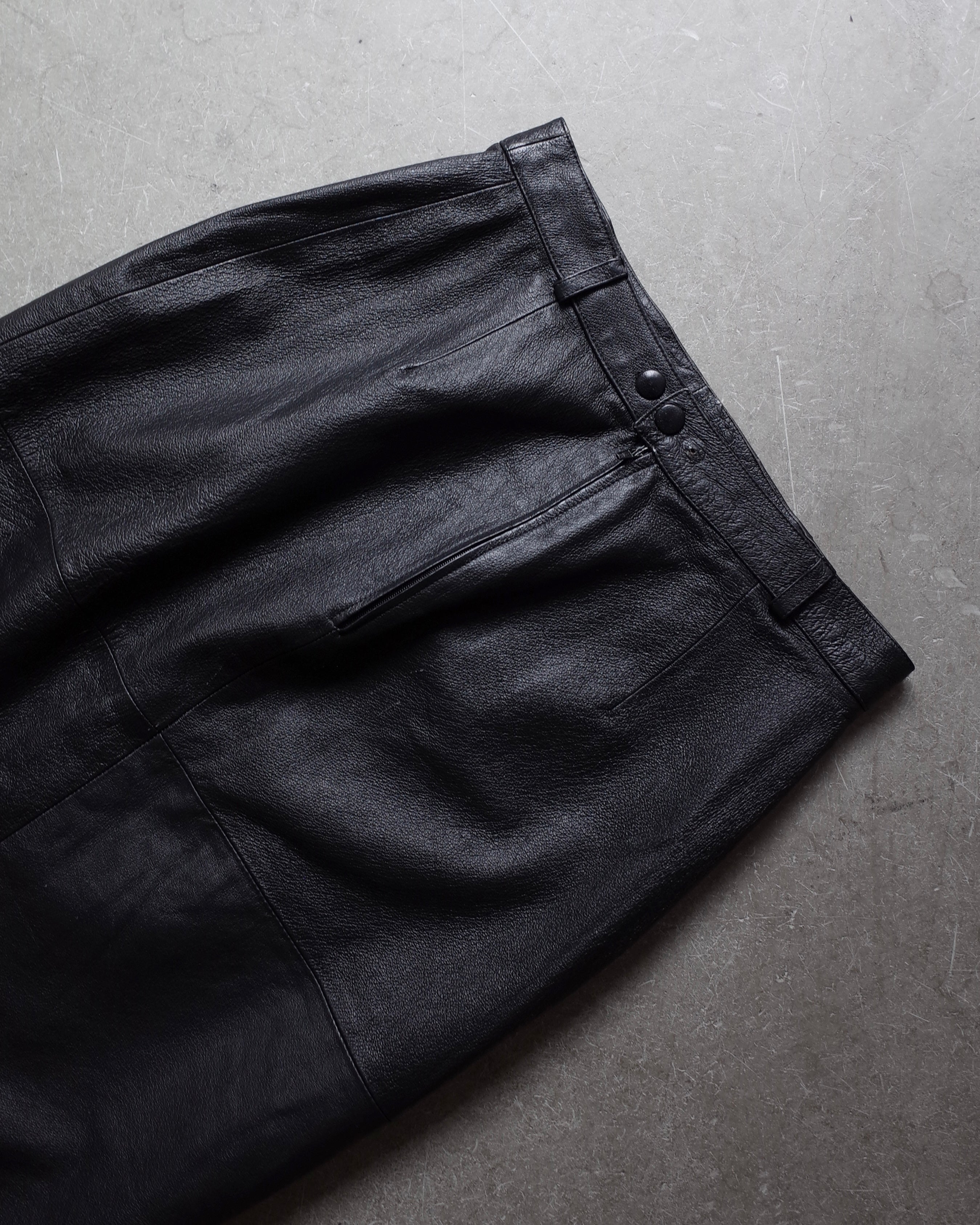 Used / LEATHER SKIRT