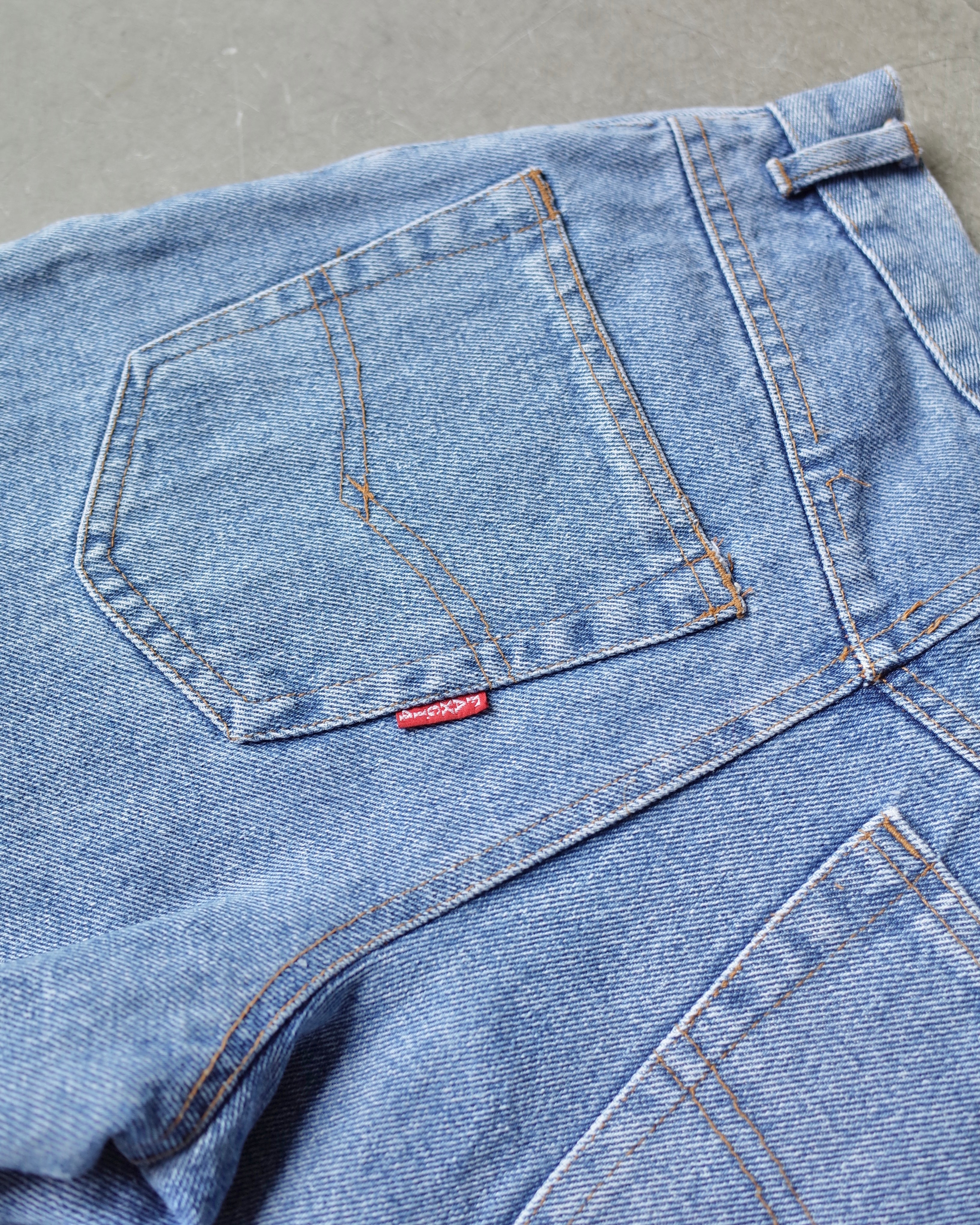 Used / TAPERED DENIM PANTS