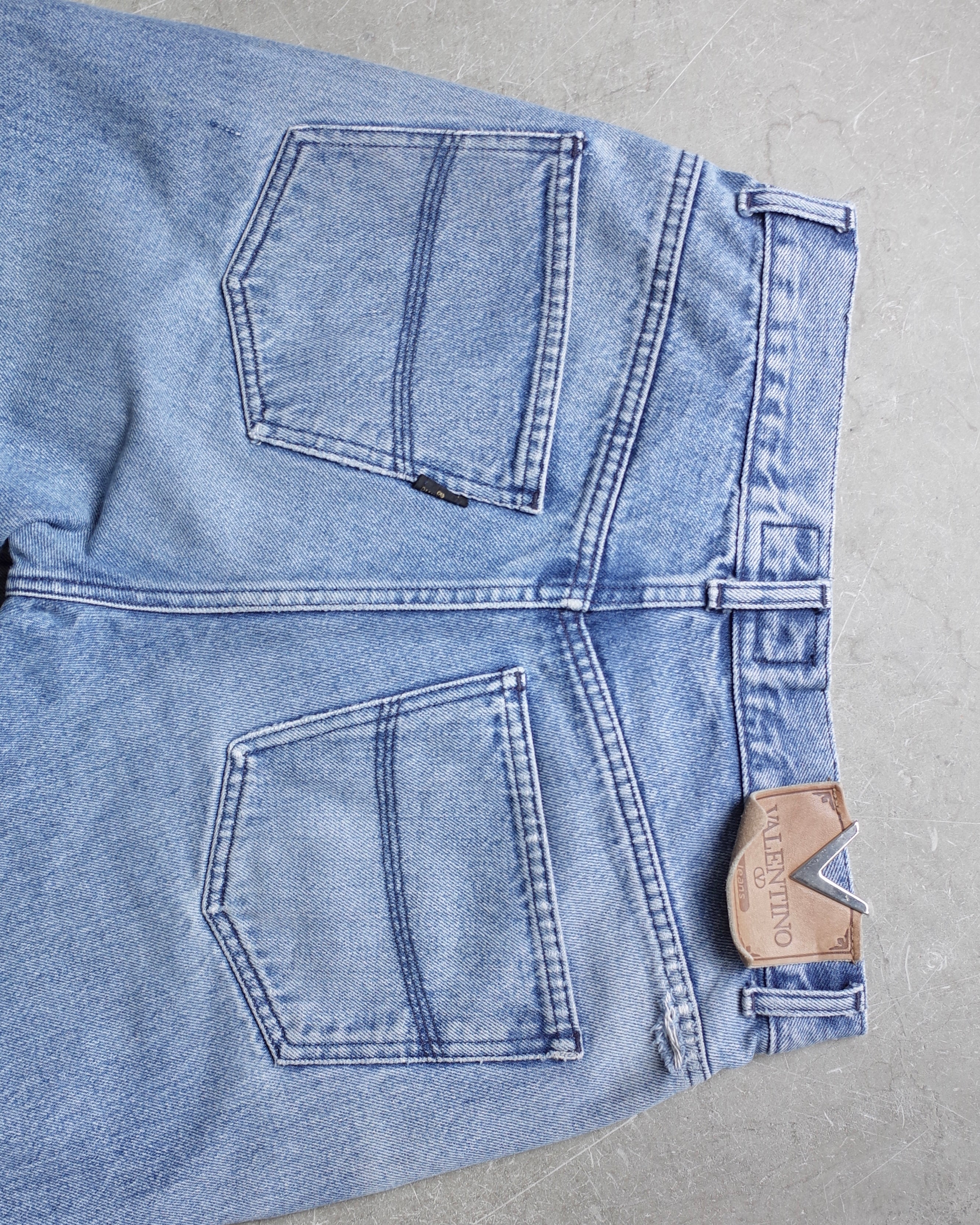 Used / VALENTINO DENIM SHORTS