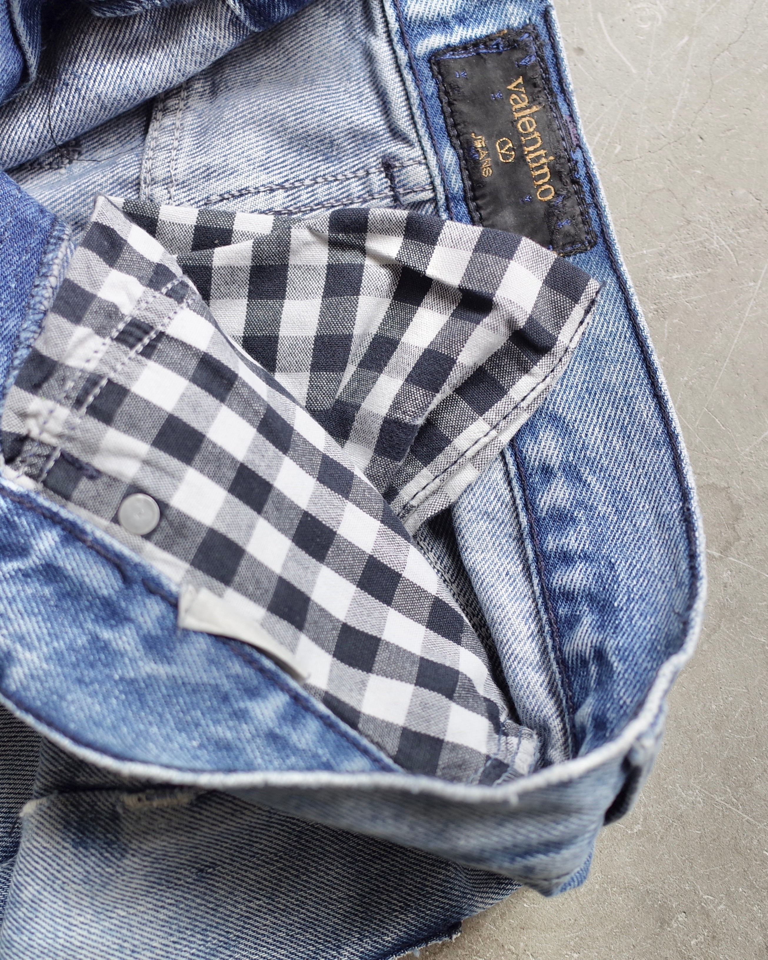 Used / VALENTINO DENIM SHORTS