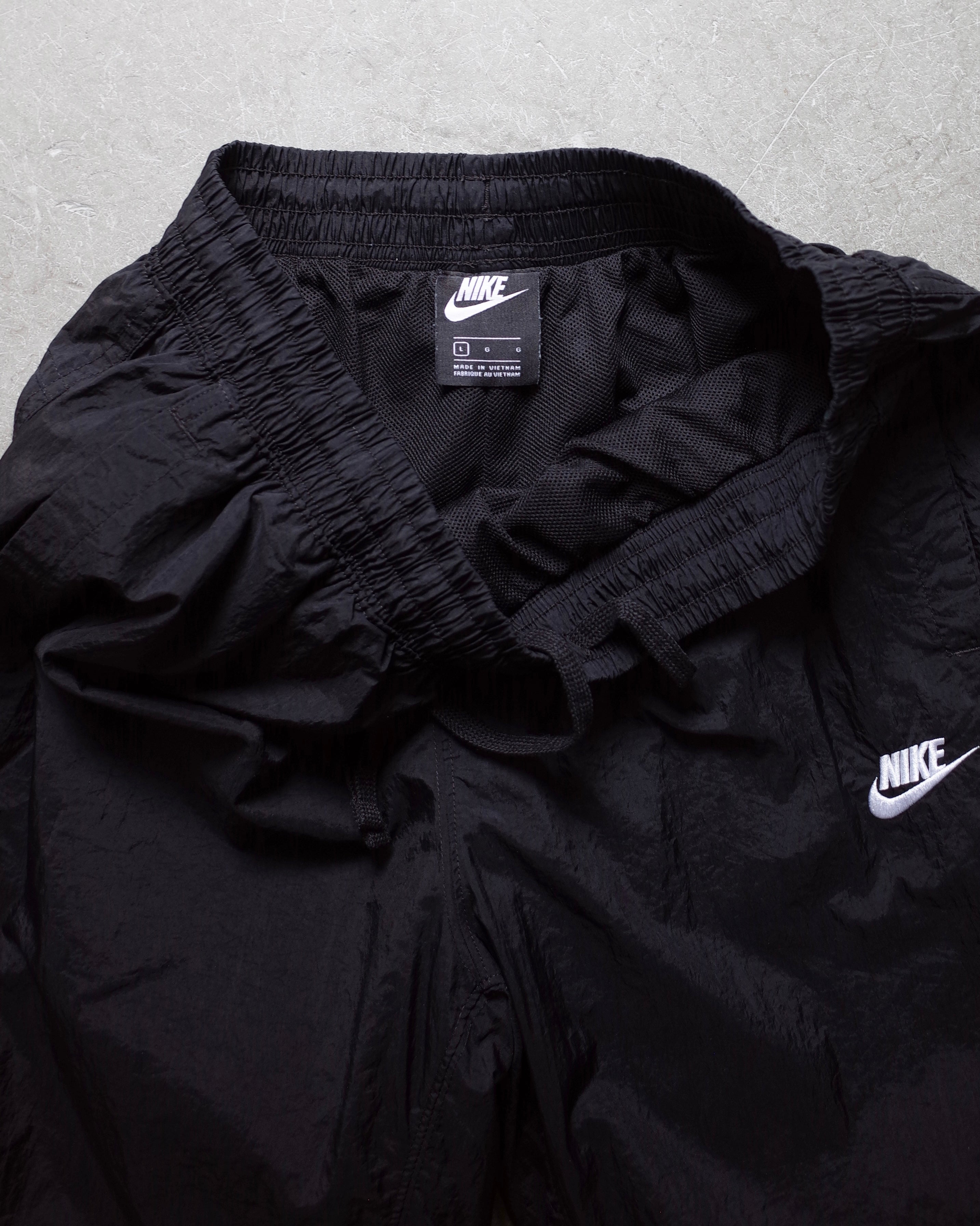 ★Used / NIKE TRACK PANTS