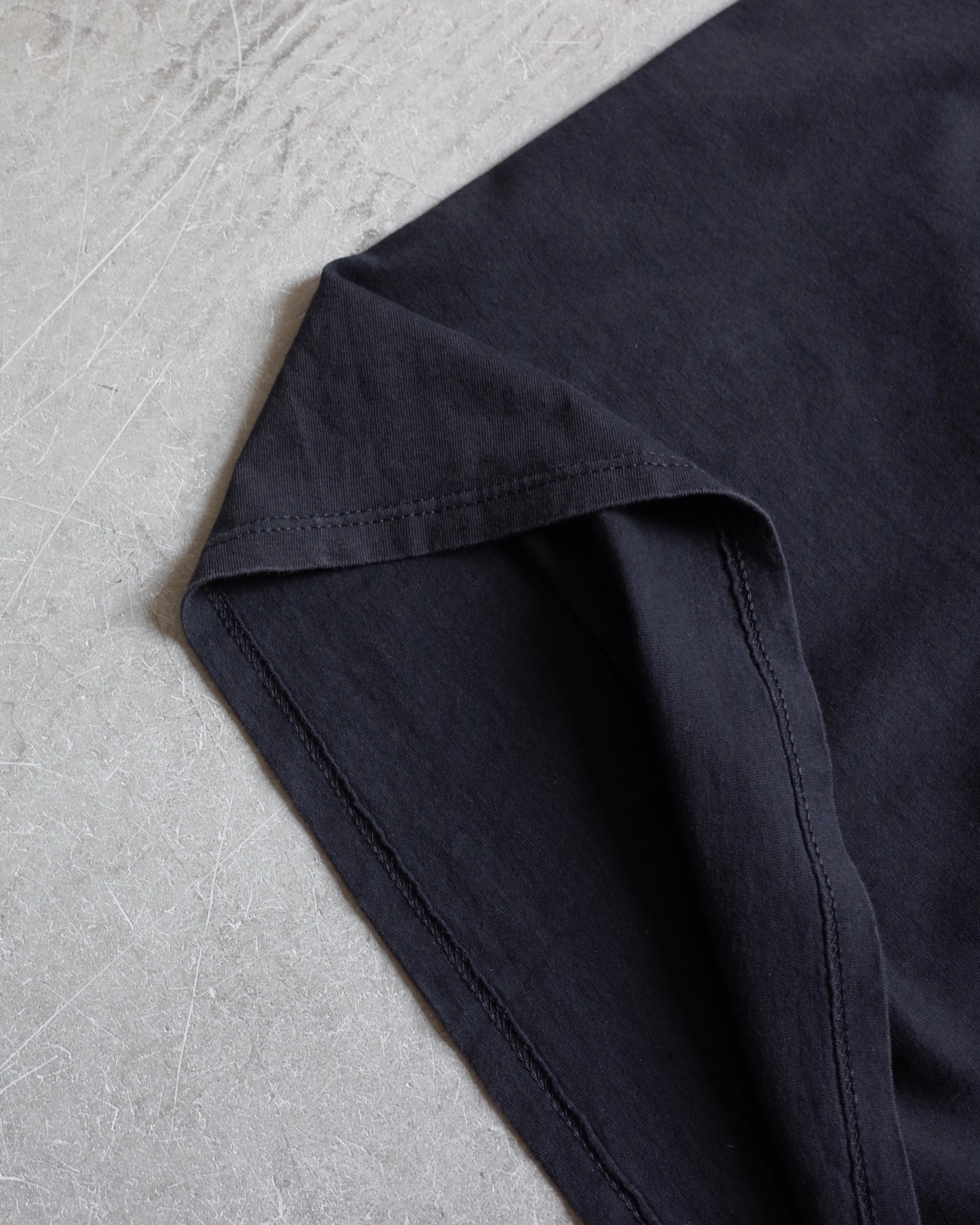 Used / T-SHIRT