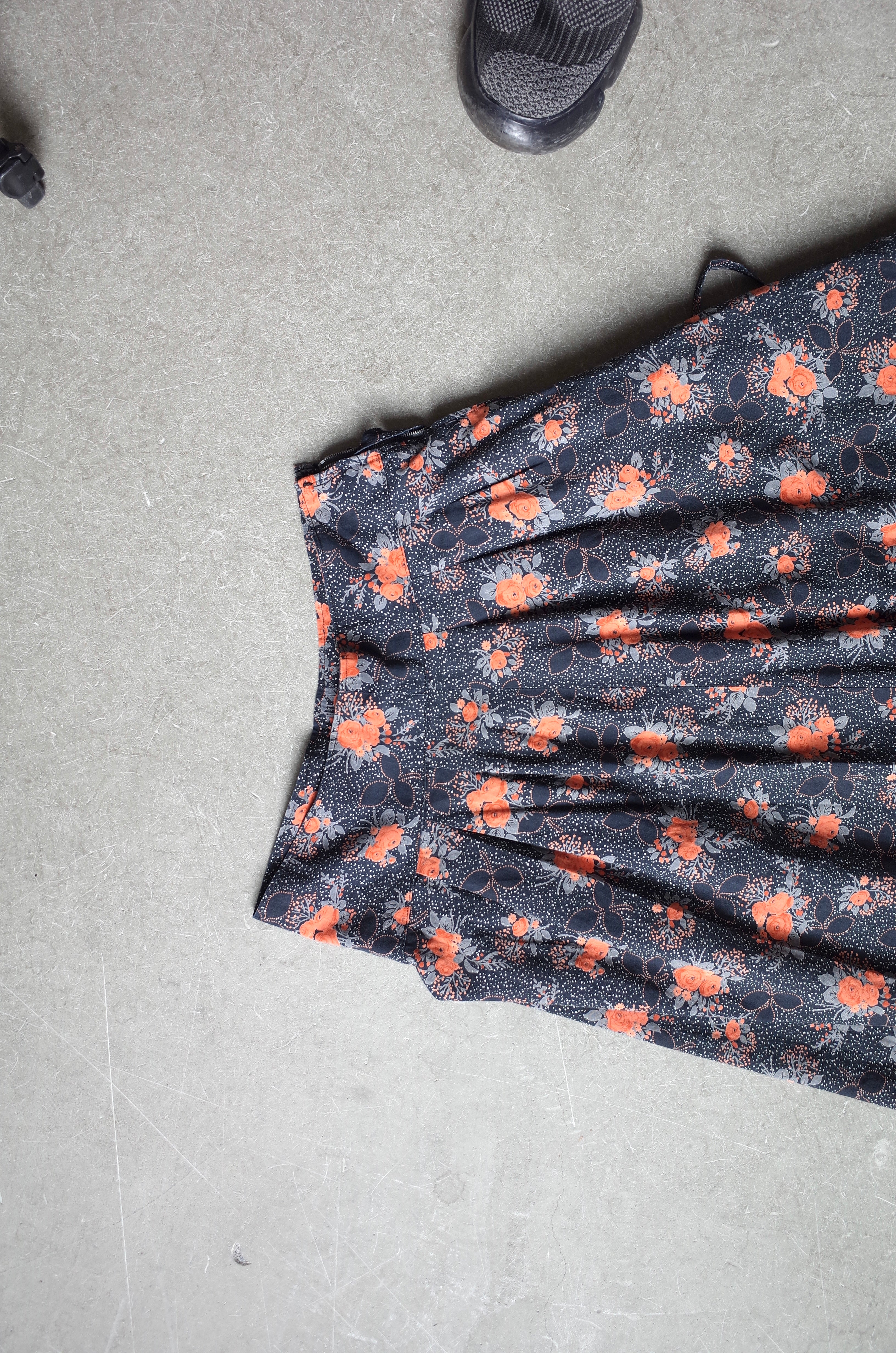 Used / HANDMADE SKIRT