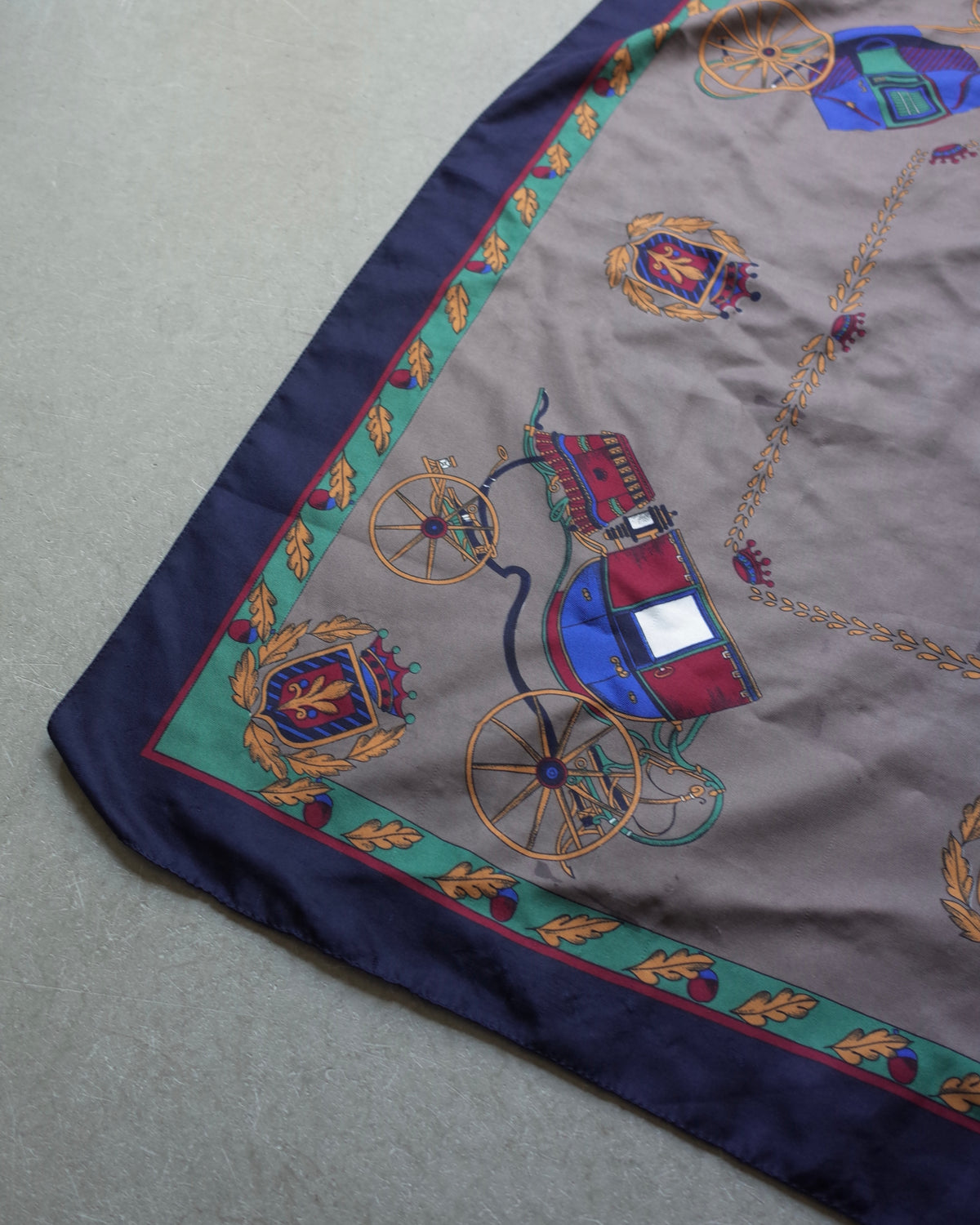 Used / SCARF
