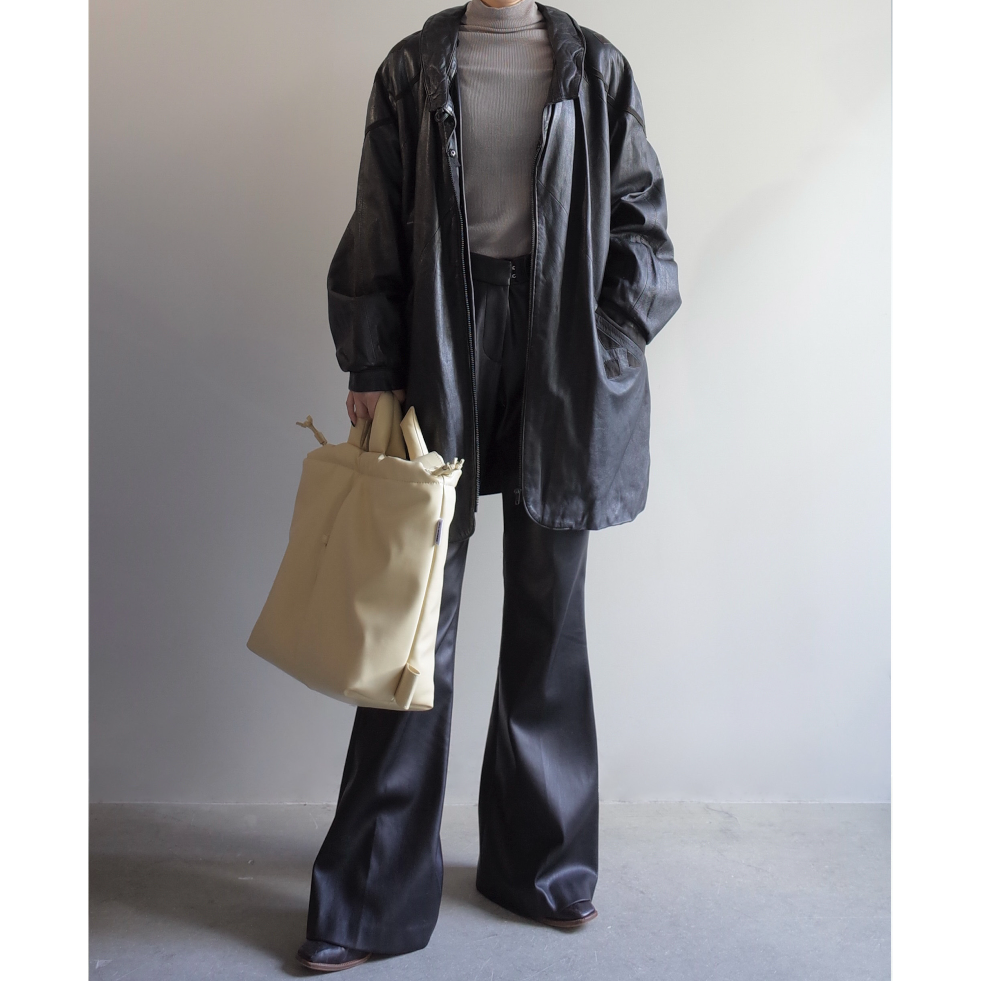 Used / LEATHER MEDI JACKET