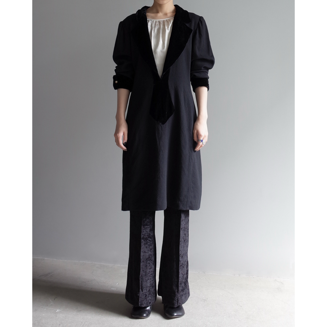 Used / VELOUR COLLAR ONEPIECE
