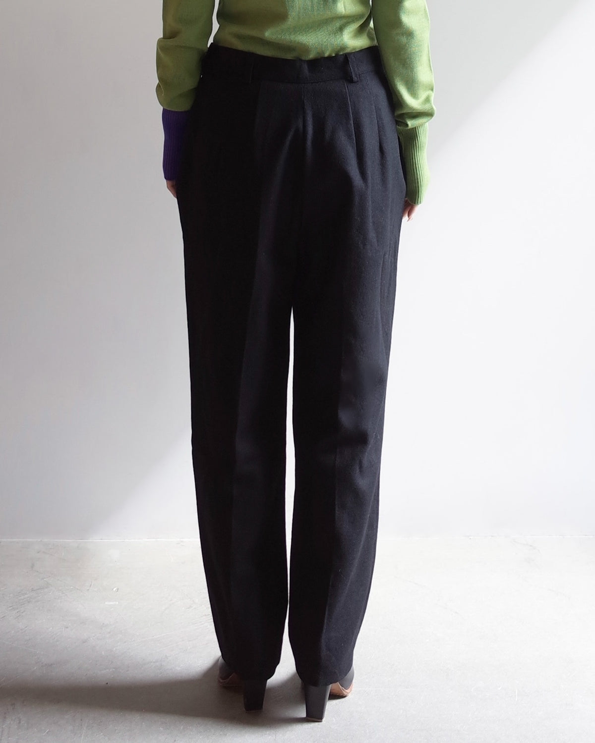 Used / WOOL TAPERED PANTS