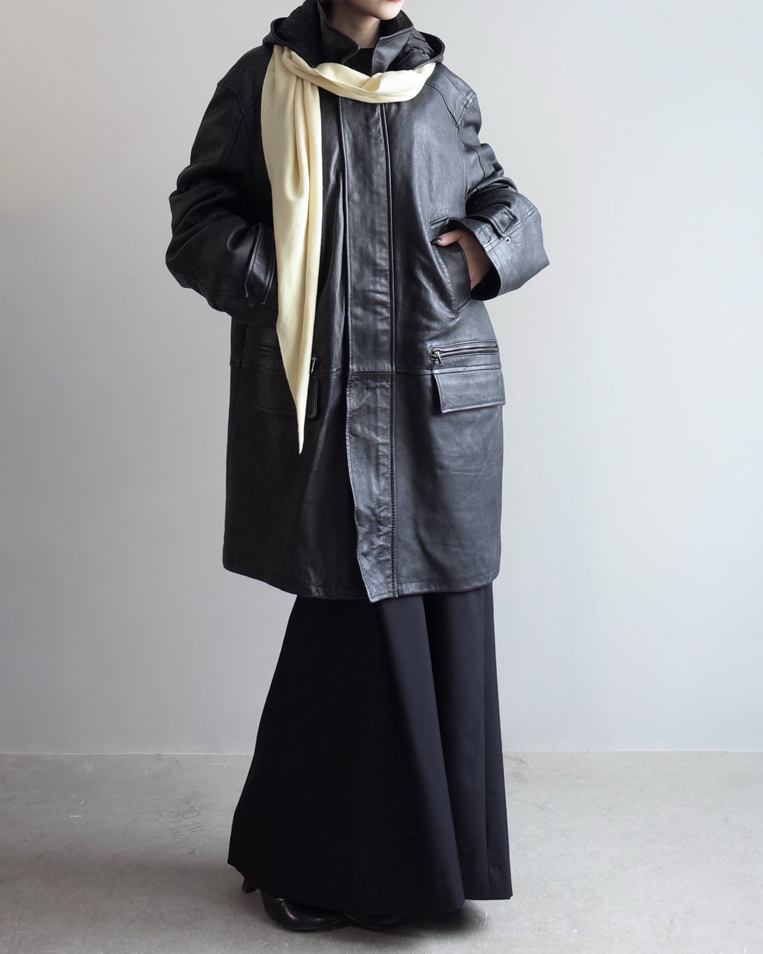 Used / HOODIED LEATHER JACKET