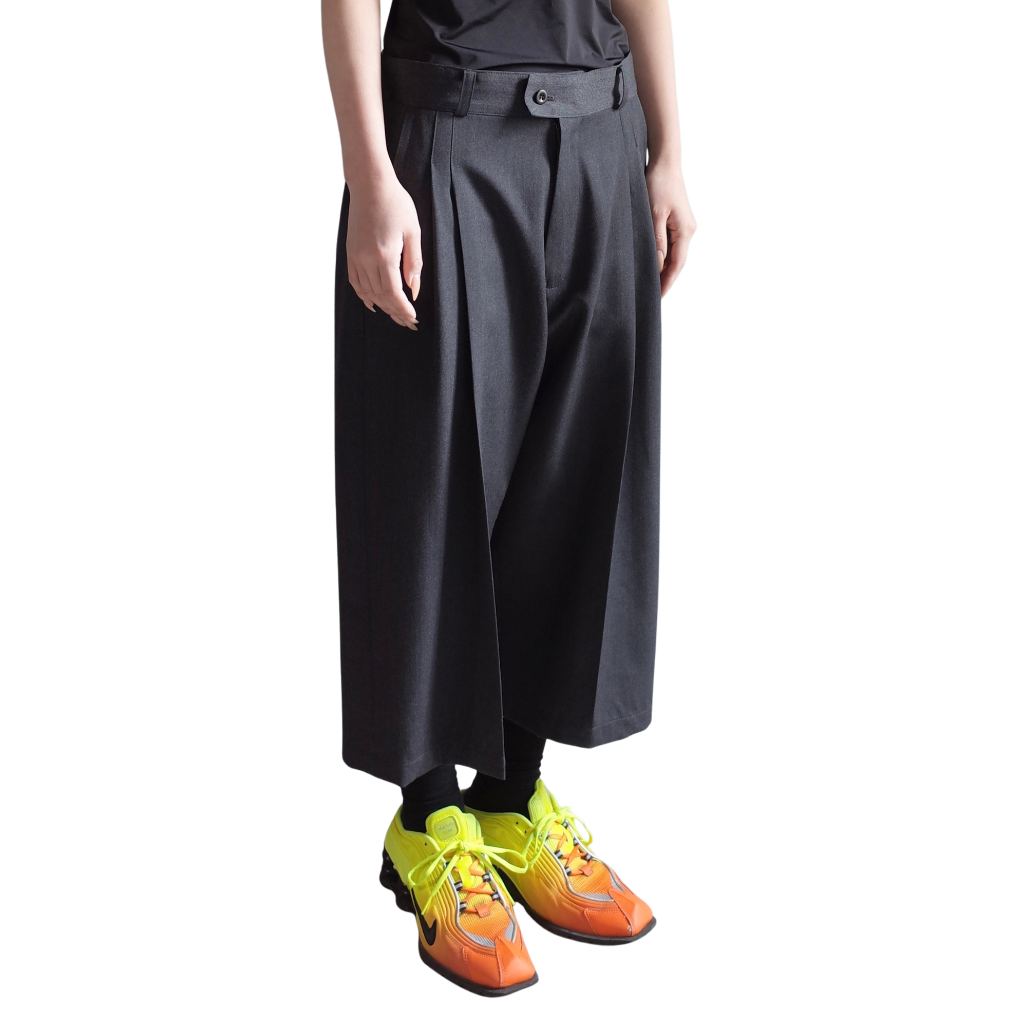 THREE QUARTER WOOL 2TUCK TROUSERS