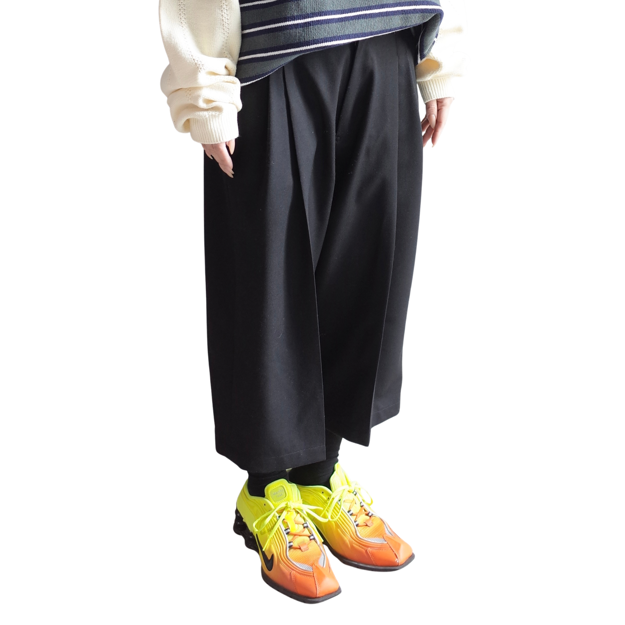 THREE QUARTER WOOL 2TUCK TROUSERS