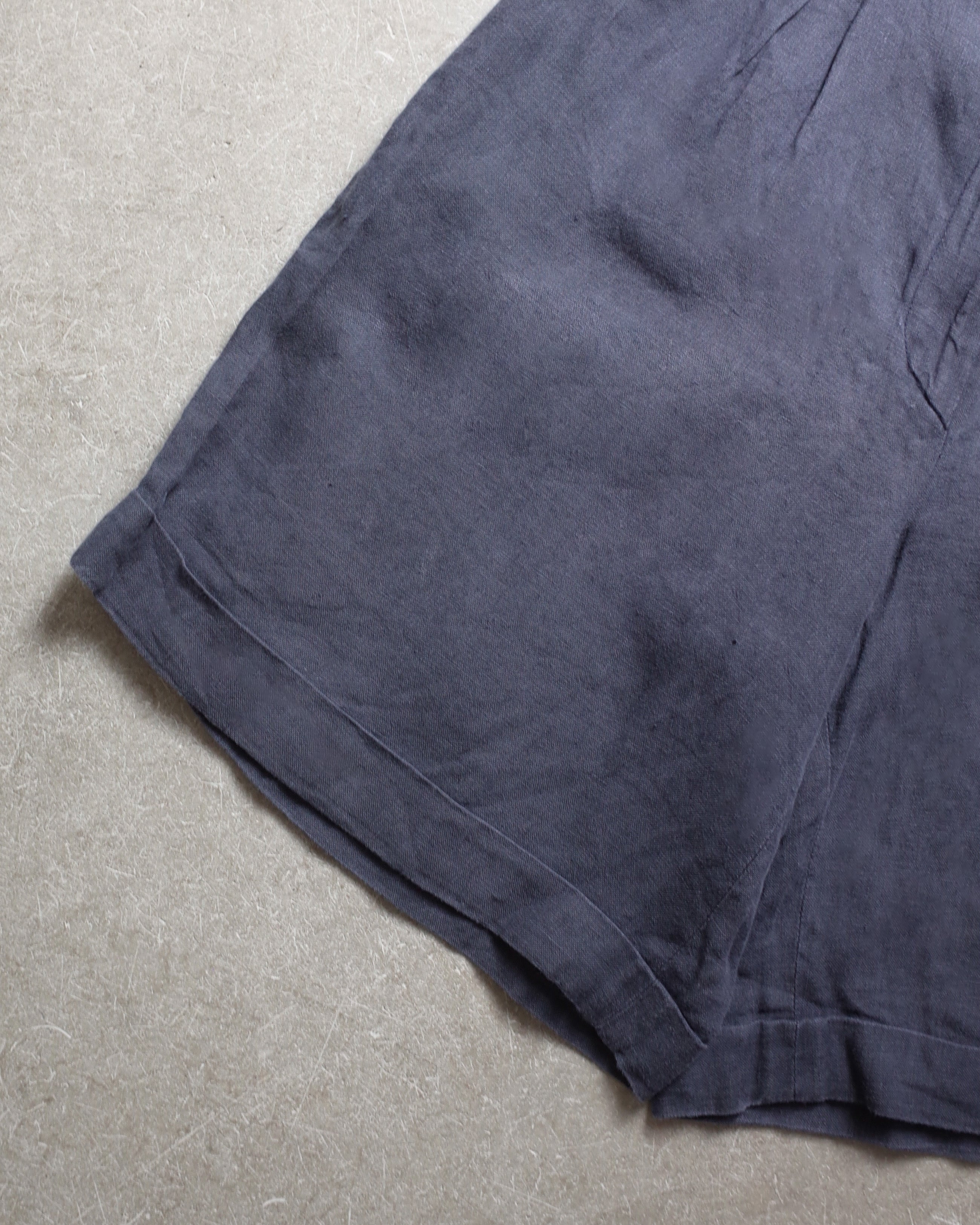 Used  / ARMANI JEANS LINEN GURKHA SHORTS