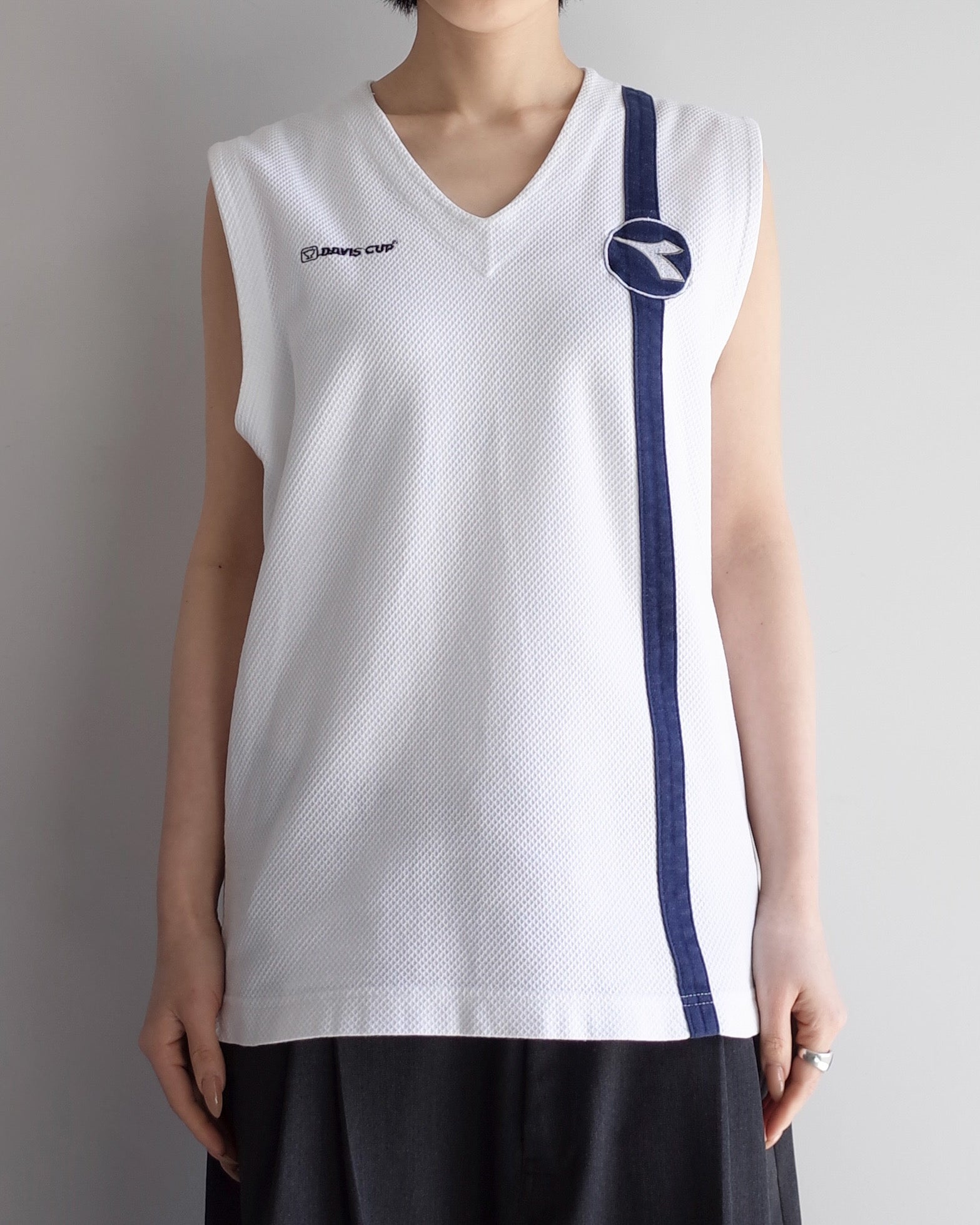 ★Used  / Diadora DAVIS CUP SLEEVELES TENNIS WEAR