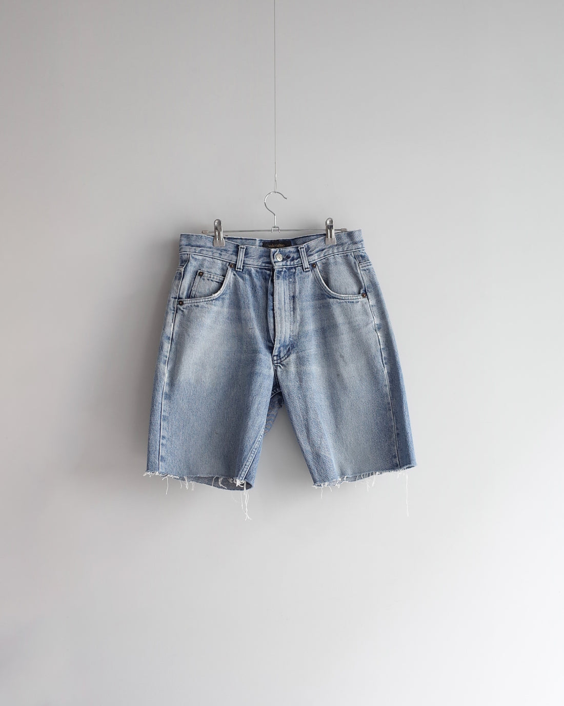 Used  / VALENTINO DENIM SHORTS