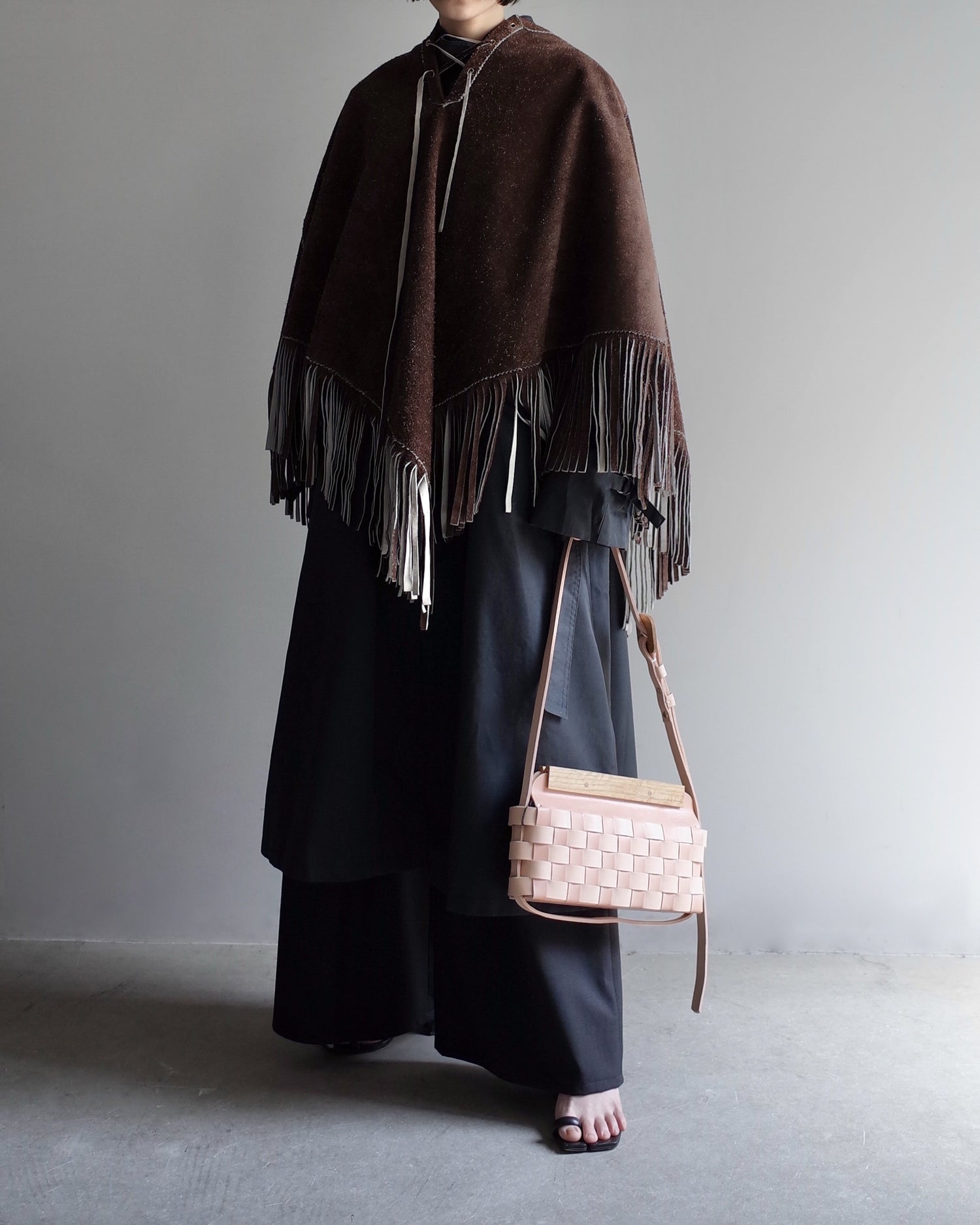 Used / LEATHER PONCHO