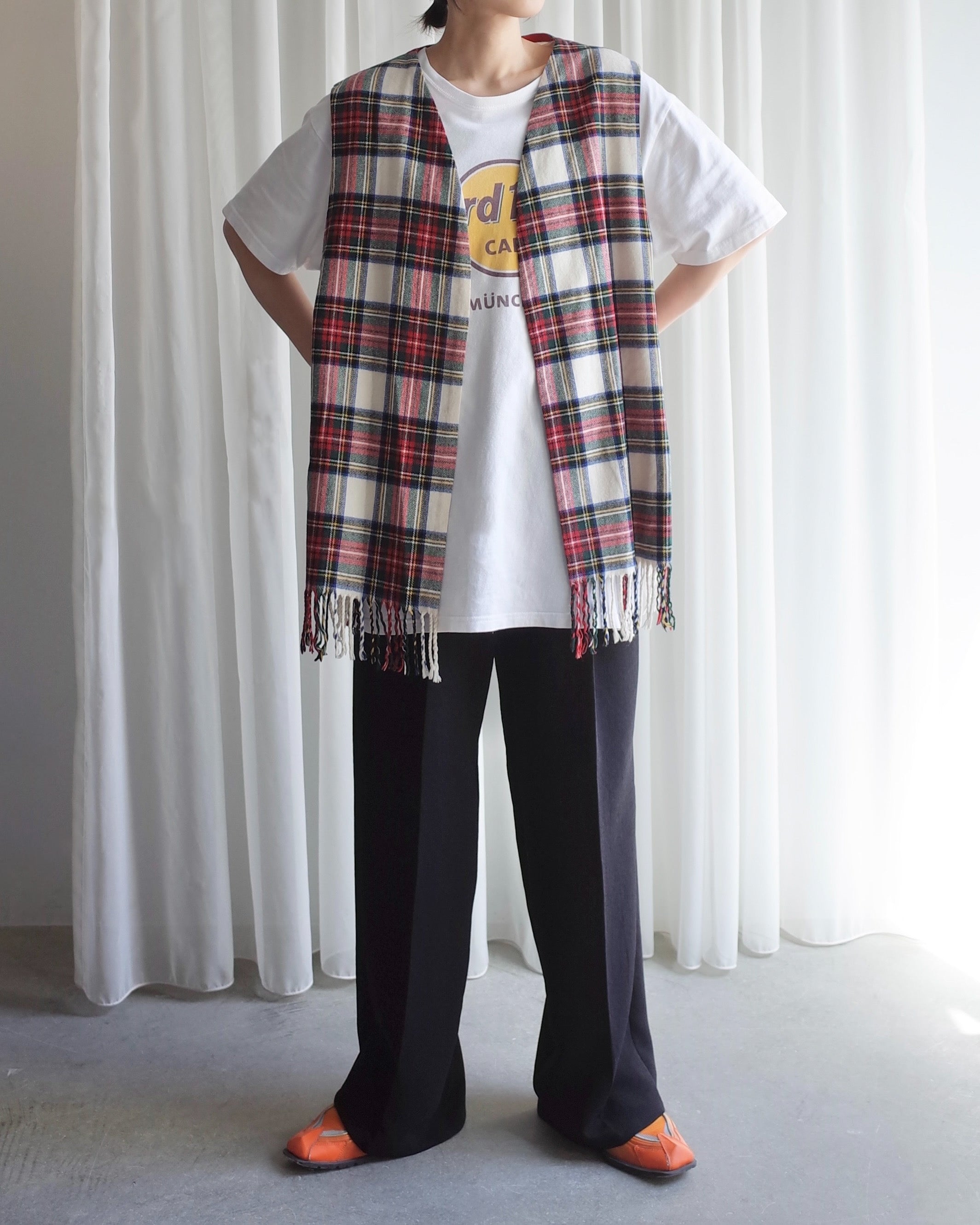 Used / CHECK VEST