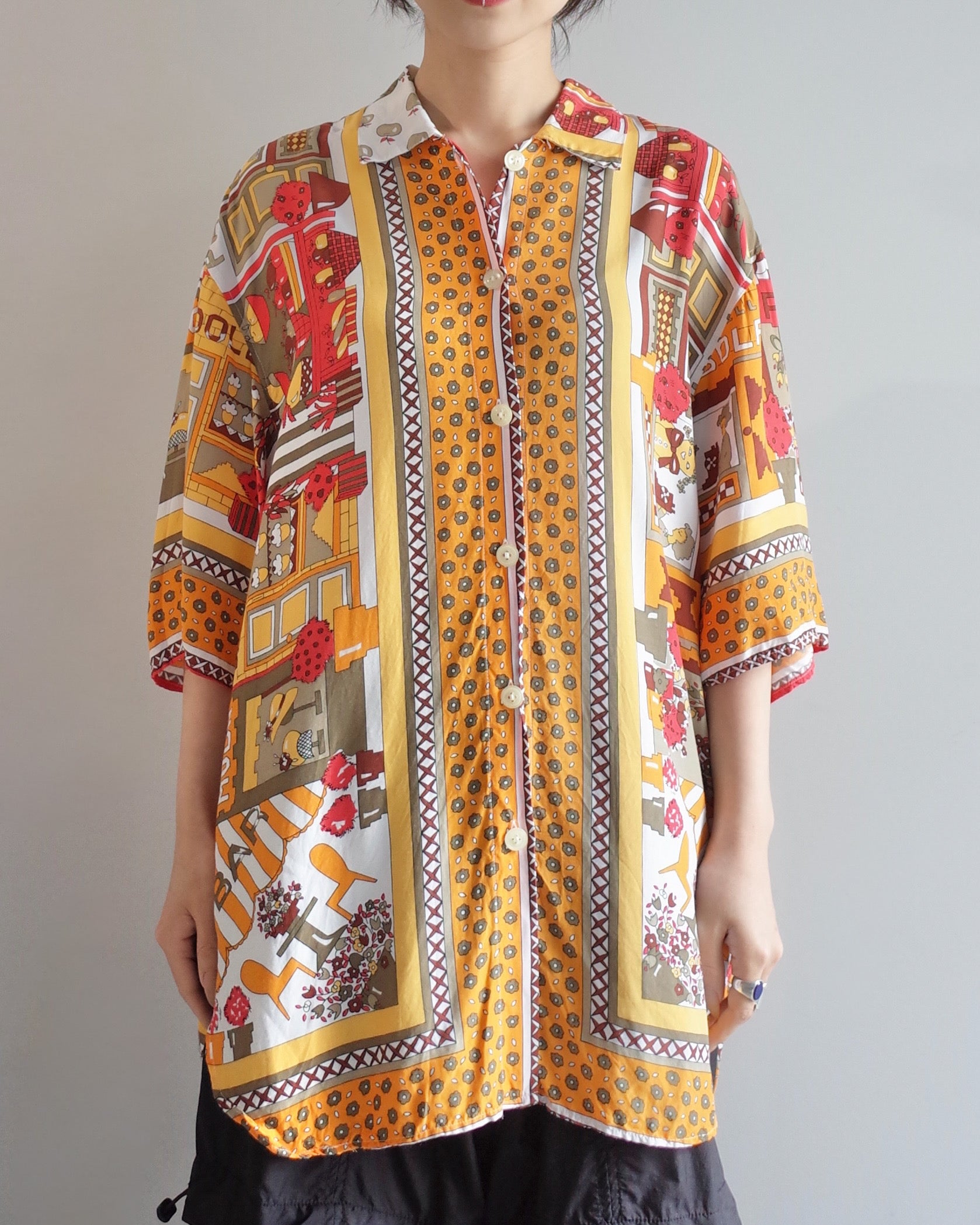 Used / HALFSLEEVE SHIRT