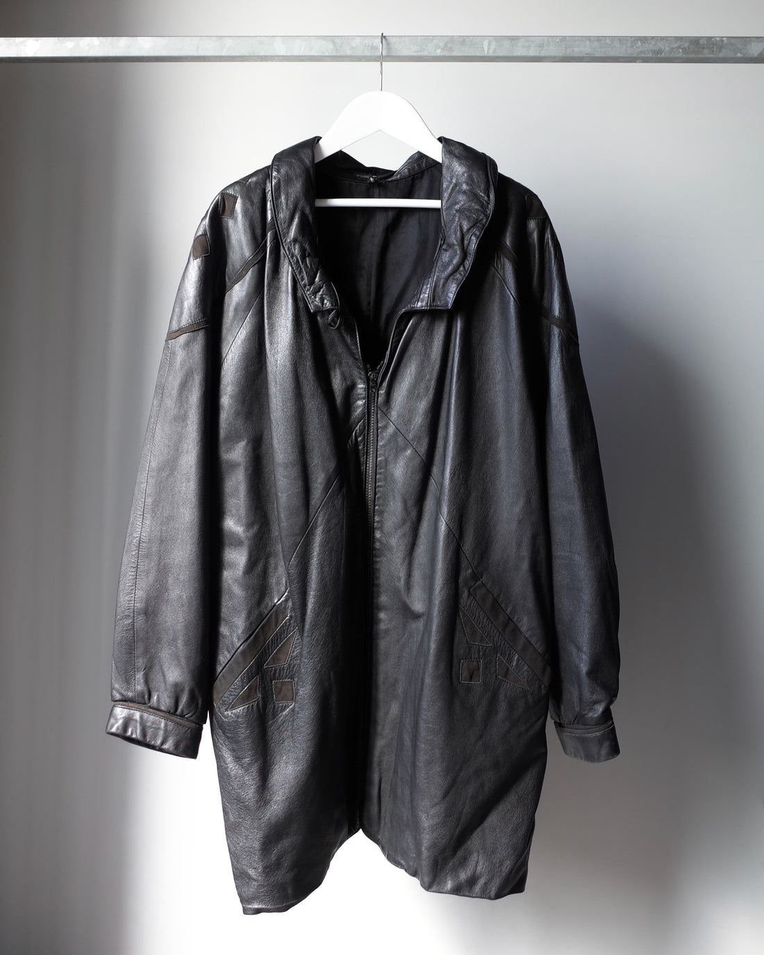 Used / LEATHER MEDI JACKET