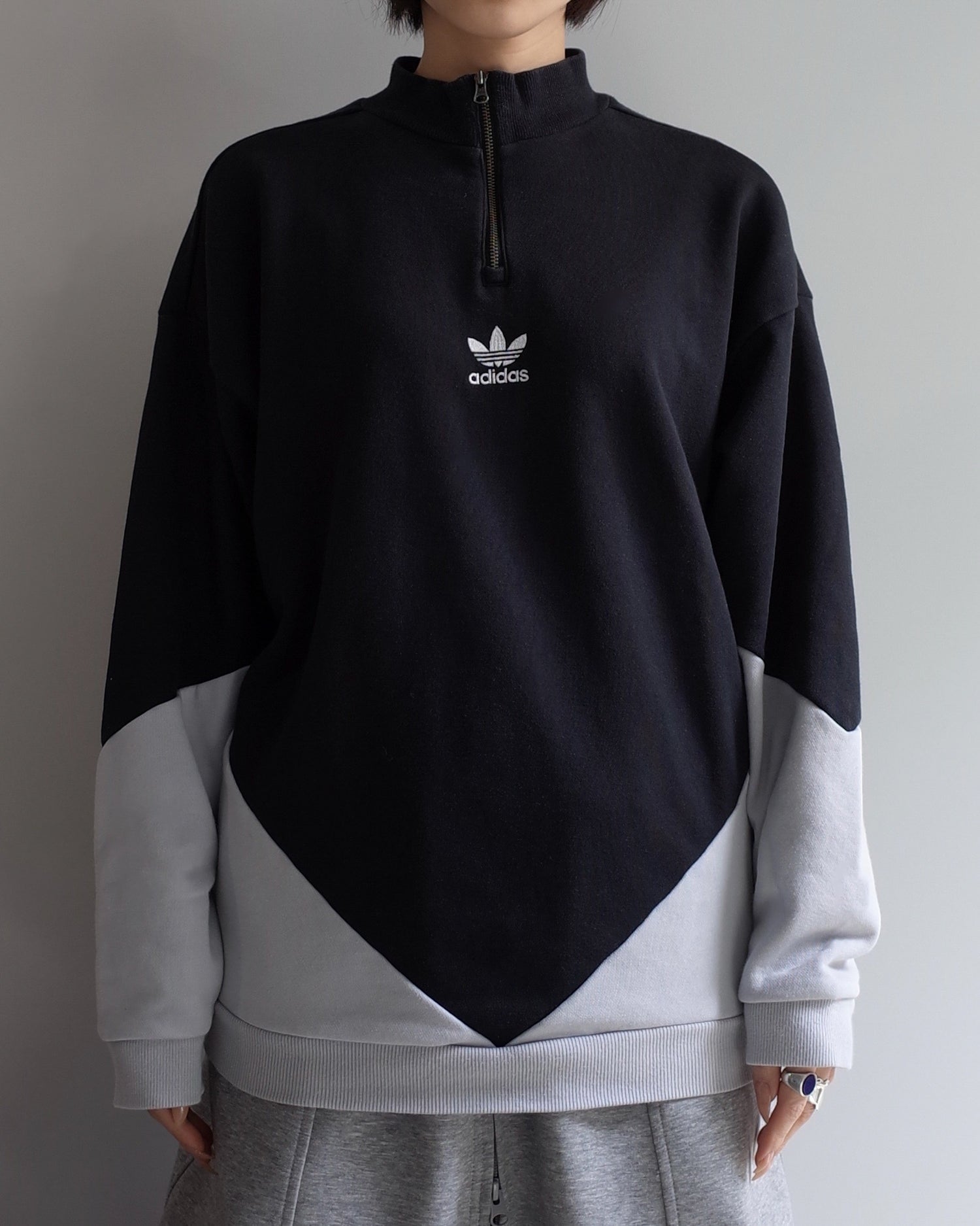 Used / adidas HALFZIP SWEAT SHIRT