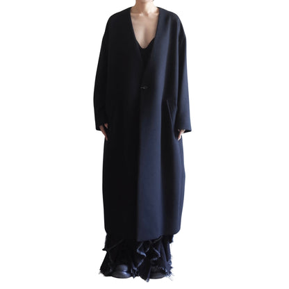 DETACHABLE COLLAR COAT
