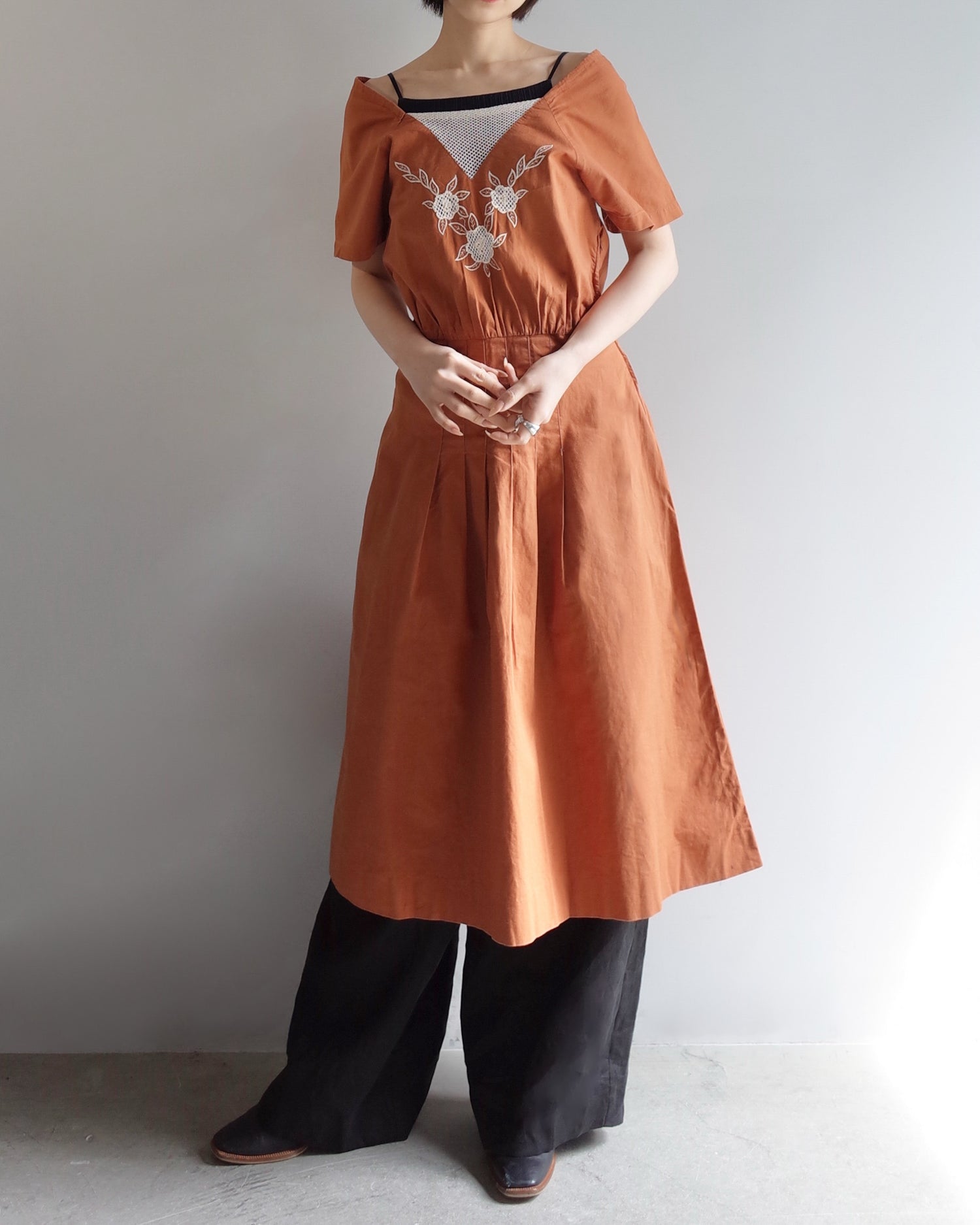 Used / ETHNIC HALFSLEEVE ONEPIECE